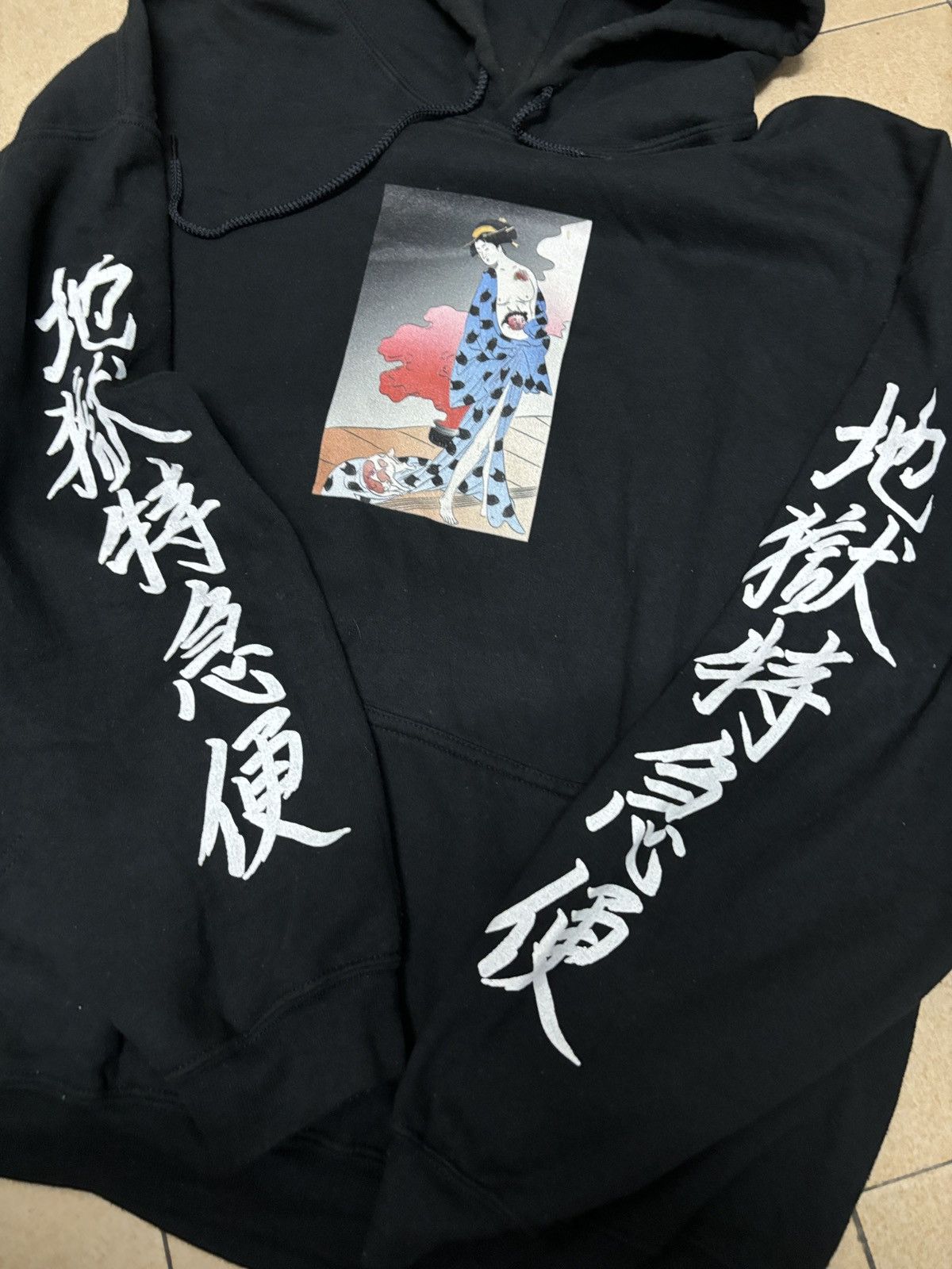 Flagstuff Flagstuff x Delivery Hells Geisha Pullover Hoodie Size US XL / EU 56 / 4 - 4 Thumbnail