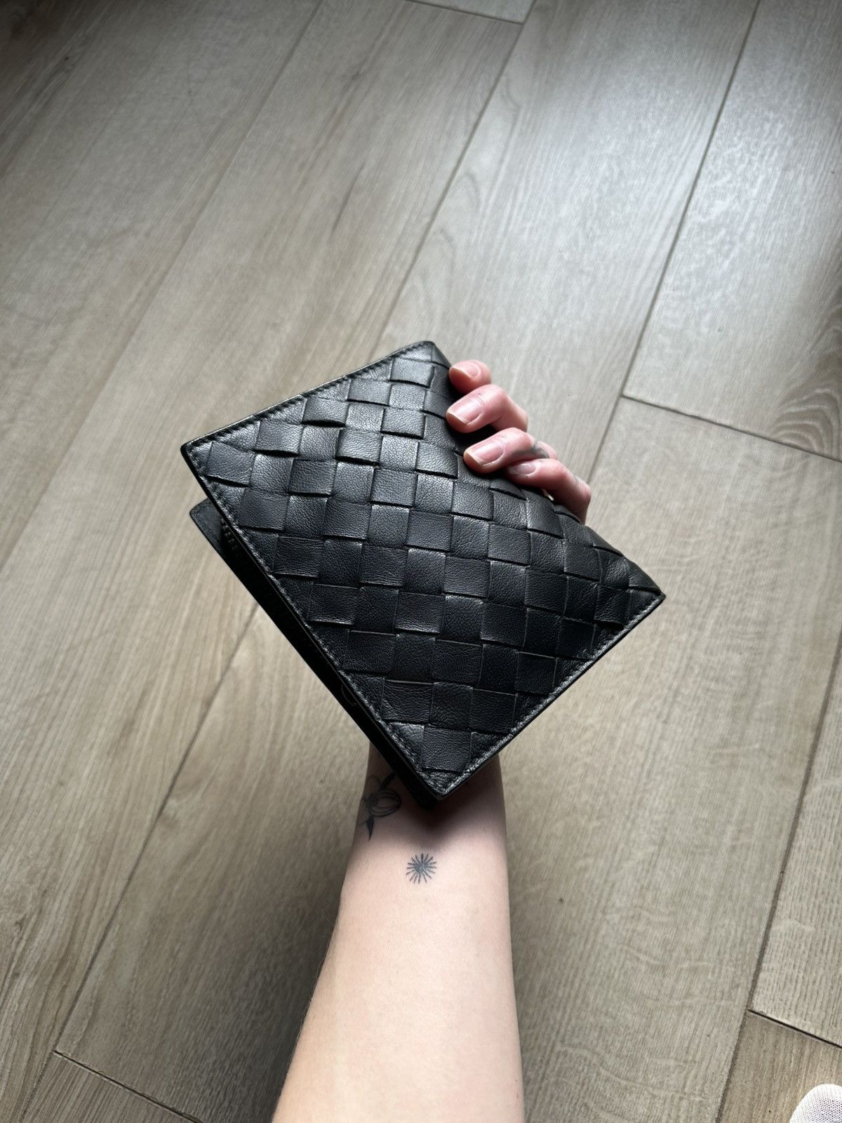 Bottega Veneta Bottega Veneta Intrecciato Eco Bag Tote Foldable Black Khaki Size ONE SIZE - 2 Thumbnail