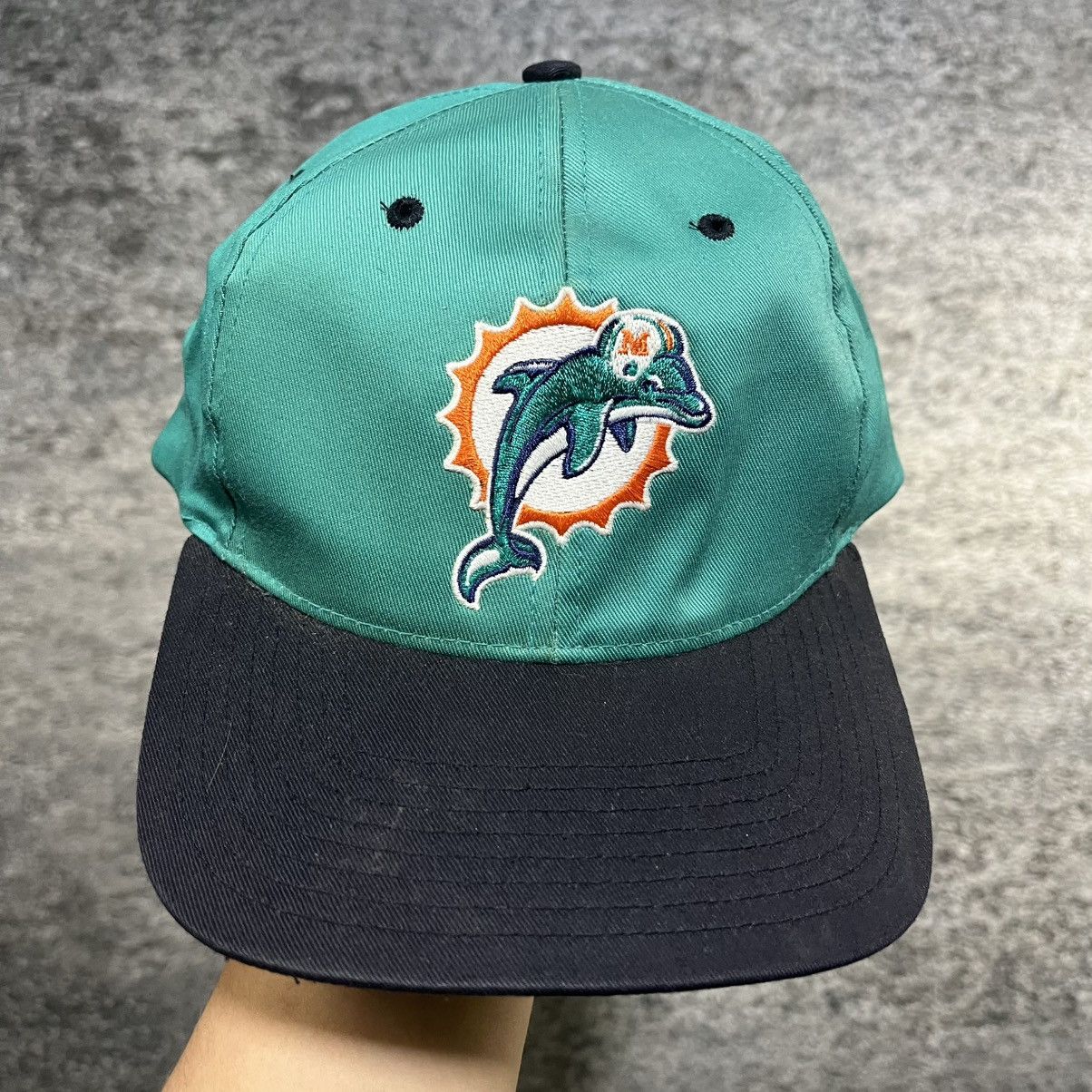 NFL Vintage 90s Miami Dolphins NFL Embroidered Logo Snapback Hat Size ONE SIZE - 2 Thumbnail