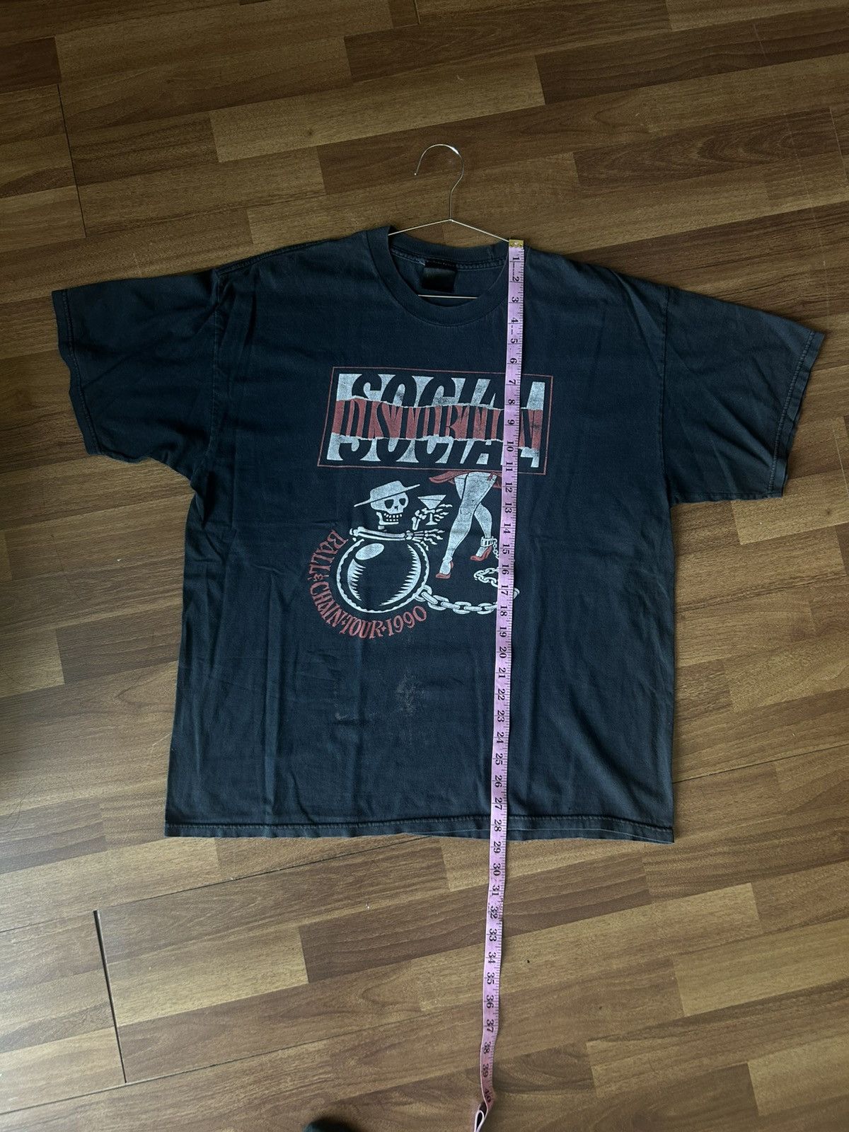 Band Tees Vintage Thrashed Social Distortion Shirt Ball And Chain Size US L / EU 52-54 / 3 - 9 Thumbnail