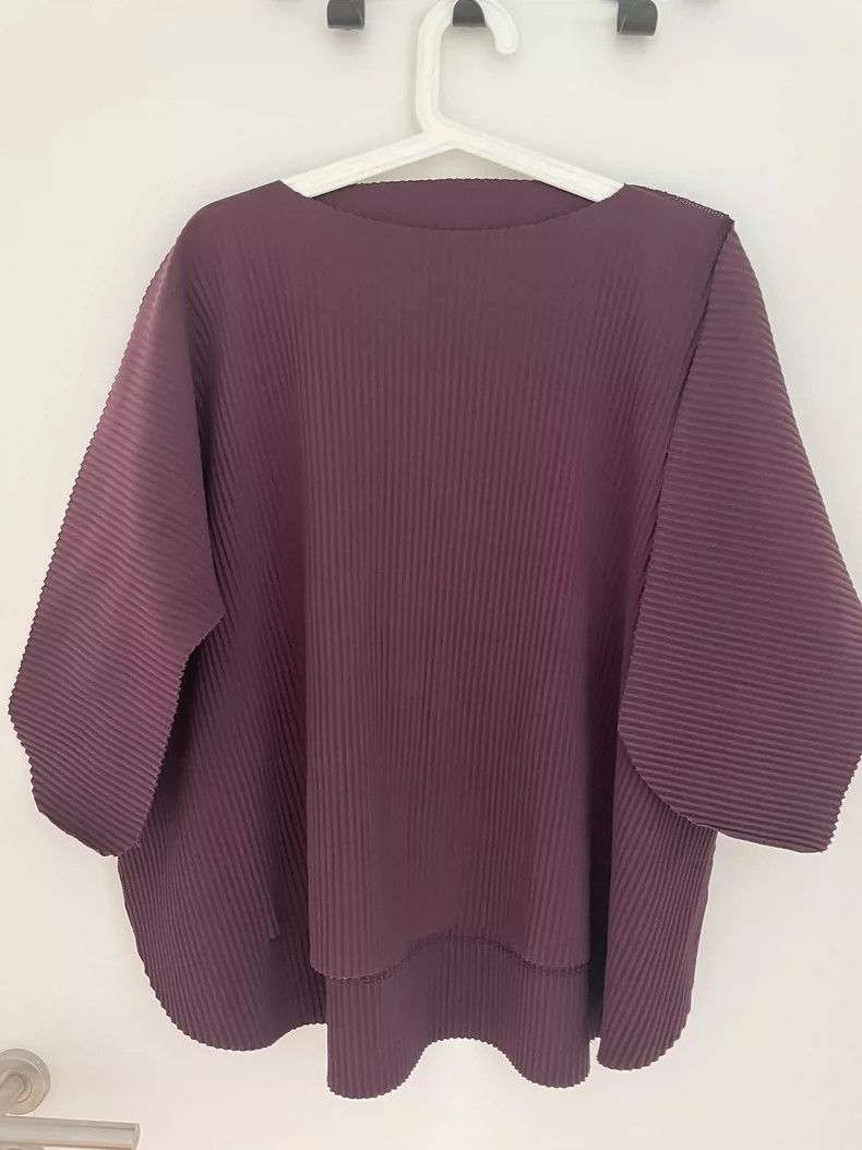 Issey Miyake issey miyake siz：one size Purple top 2506-Nextarrow Size XXS / US 00 / IT 34 - 1 Thumbnail