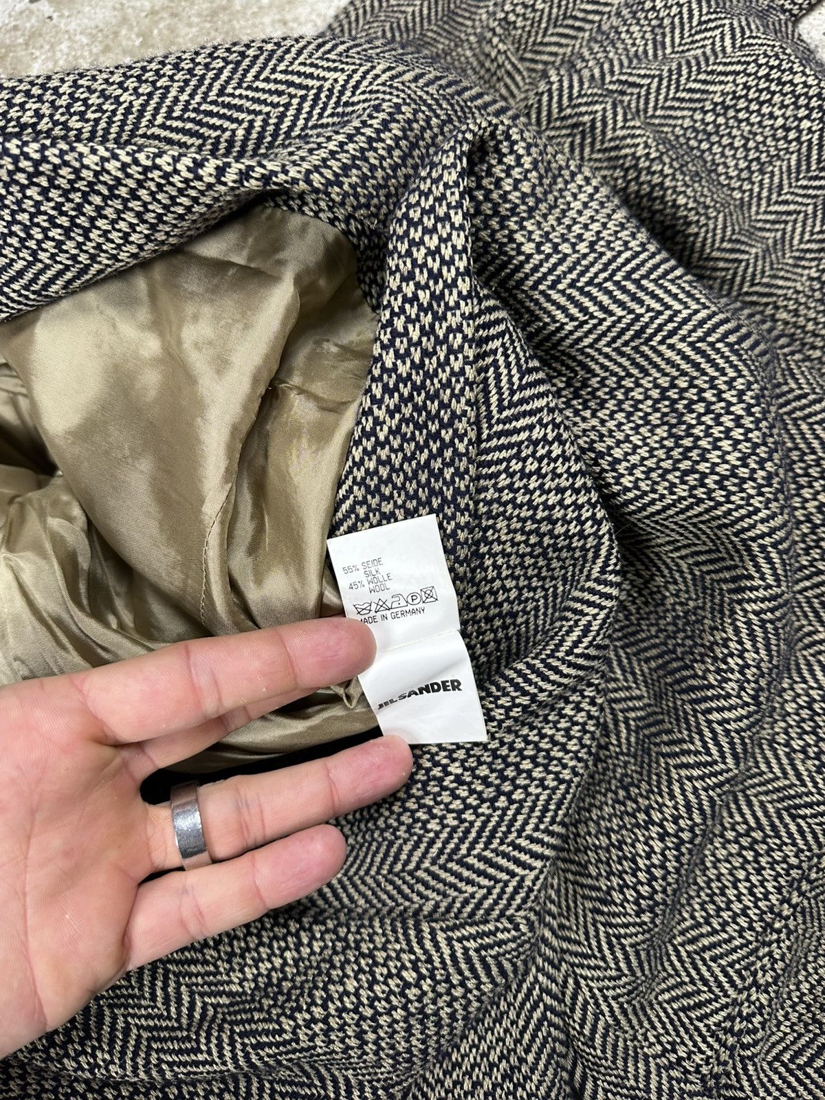 Jil Sander Vintage 90s Jil Sander Plus Silk & Wool Herringbone Coat Size US S / EU 44-46 / 1 - 9 Thumbnail