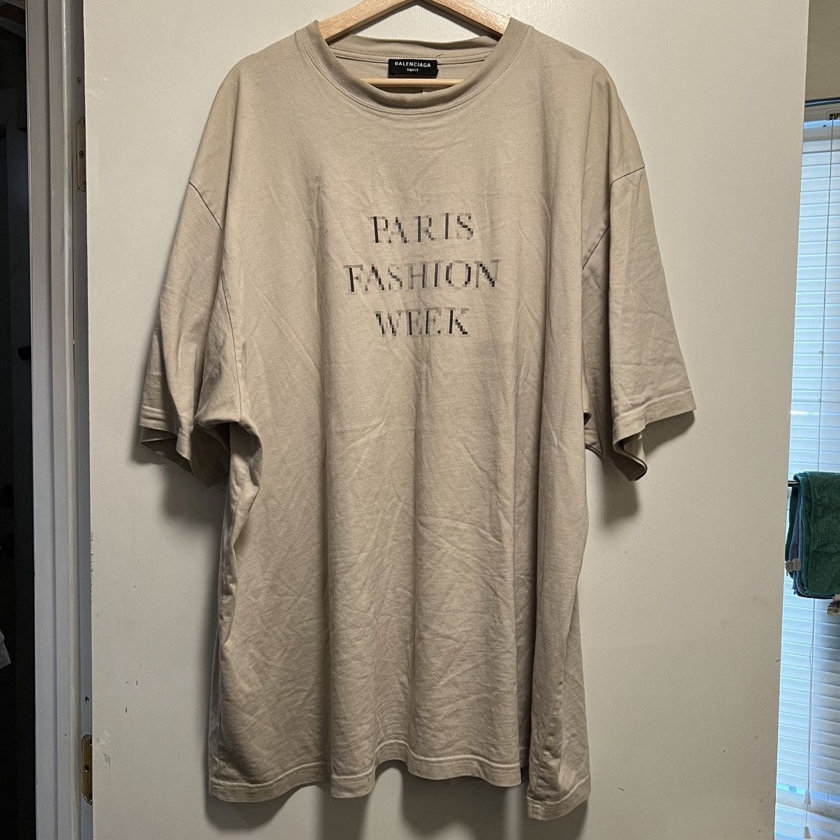 Balenciaga Balenciaga Paris Fashion Week Oversized T-Shirt Cement 