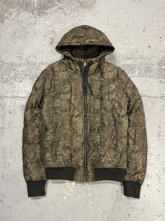 Dolce & Gabbana 2000s Dolce & Gabbana Holographic Camo Khaki Puffer Jacket Size US S / EU 44-46 / 1 - 1 Thumbnail