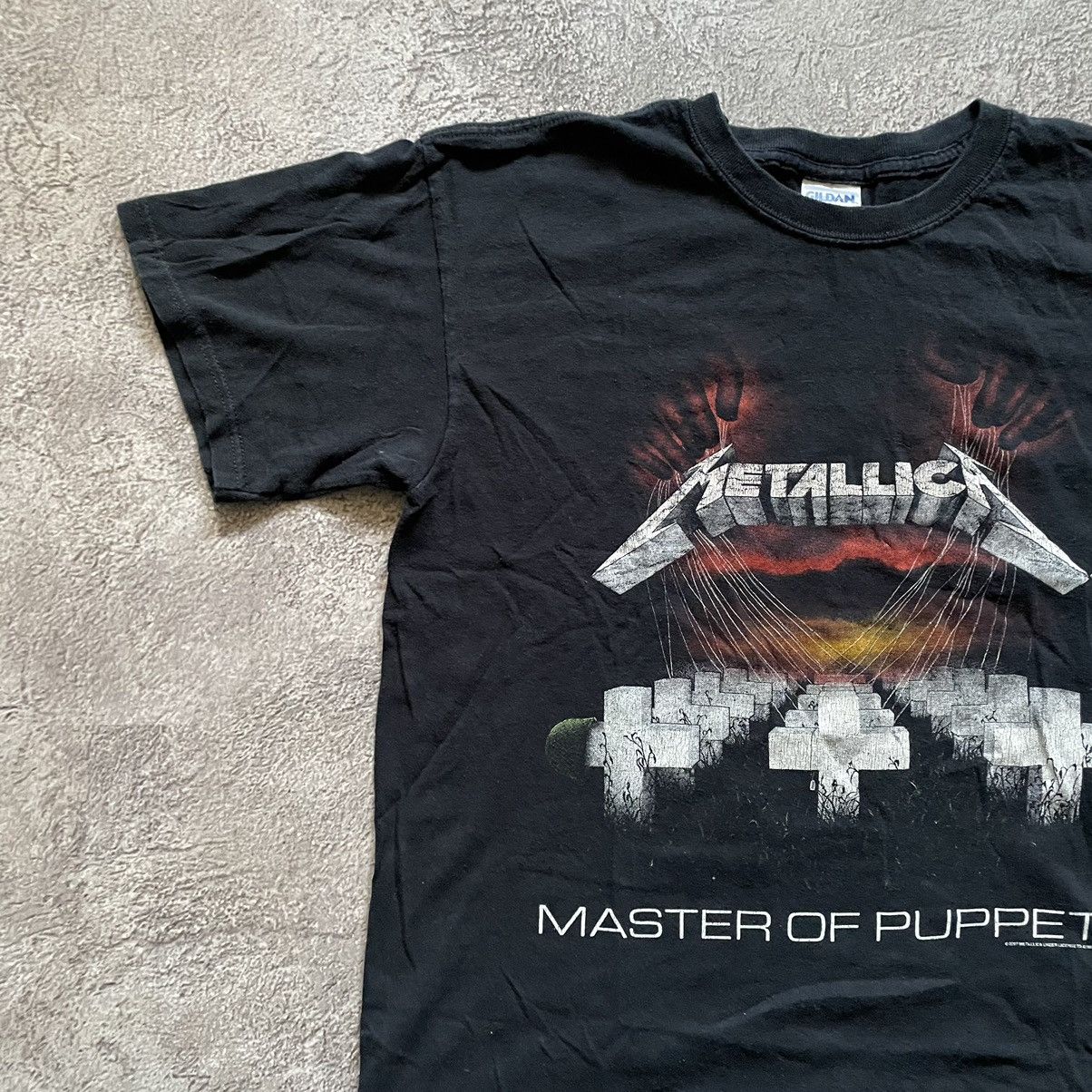 Vintage Vintage 90s Metallica Band Tee Graphic Print Grunge Baggy M Size US M / EU 48-50 / 2 - 2 Thumbnail
