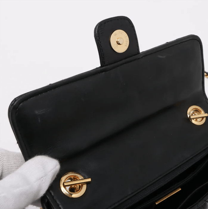 Givenchy Leather Chain Shoulder Bag Size ONE SIZE - 10 Thumbnail