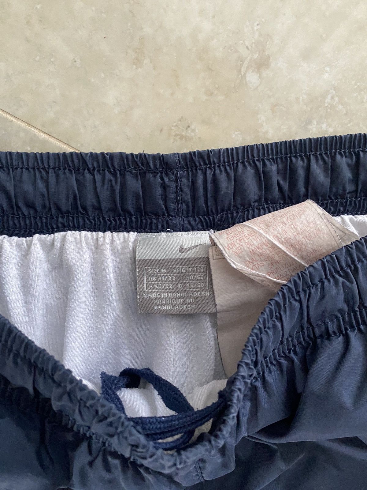 Nike Vintage Nike Track Nylon Pants Oversized Baggy Streetwear Size US 32 / EU 48 - 11 Thumbnail
