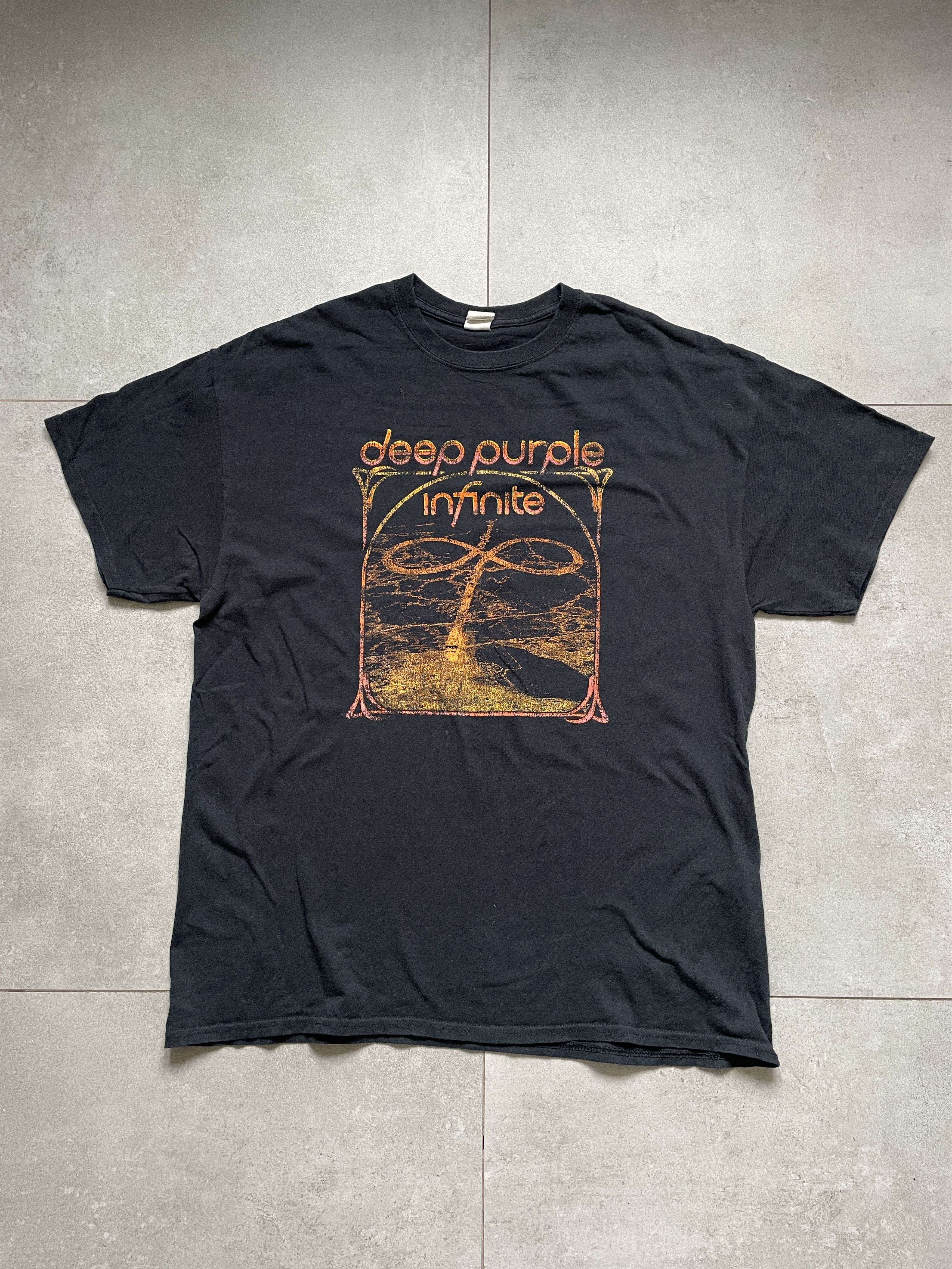 Band Tees DEEP PURPLE INFINITE ENGLISH ROCK VIVIENNE TYPE BLACK TEE Size US XL / EU 56 / 4 - 1 Thumbnail