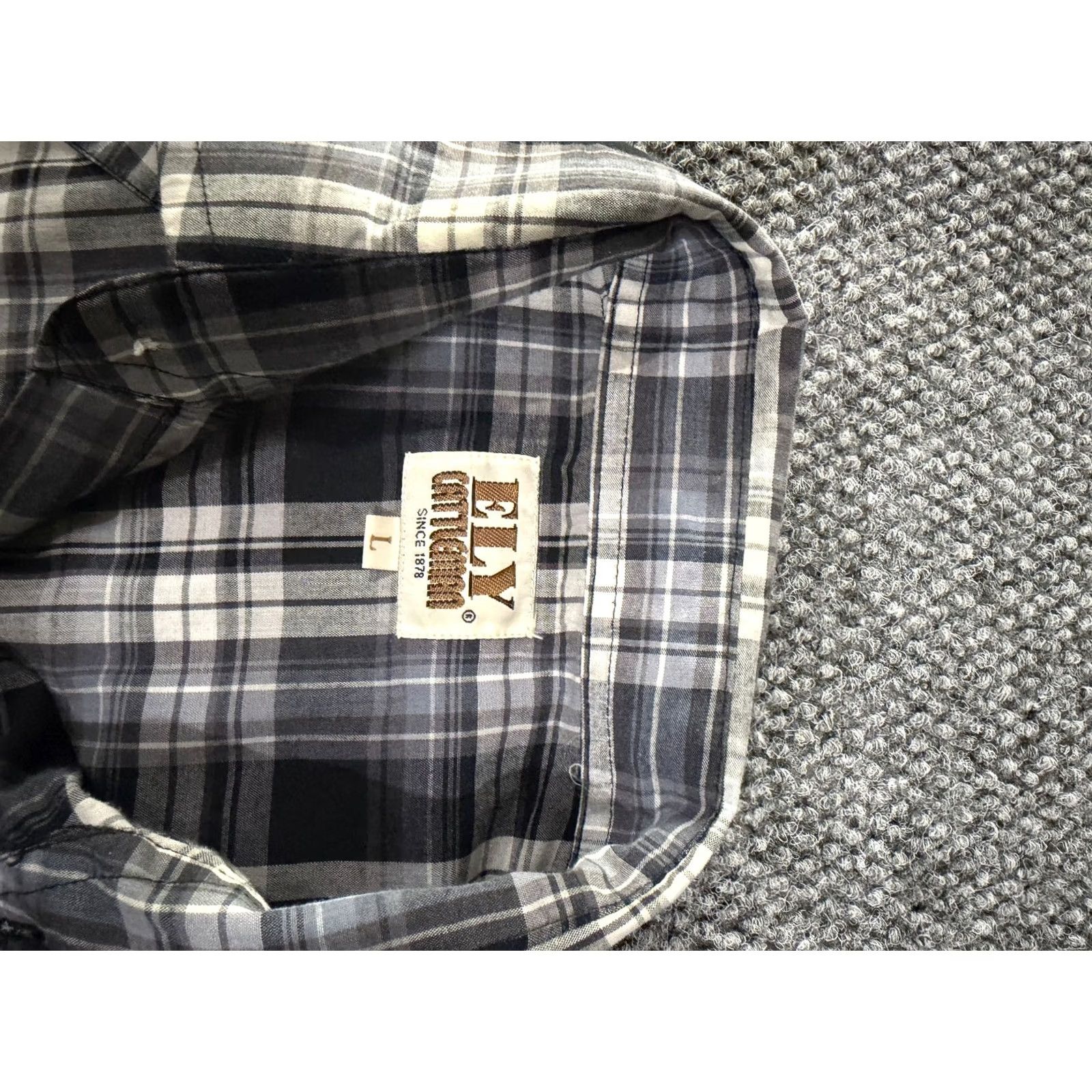 Vintage Ely Cattleman Button-Up Shirt Mens L Black Plaid Western Snap Button-up Shirt Mens Large Black plaid Western Pearl snap Size US L / EU 52-54 / 3 - 3 Thumbnail