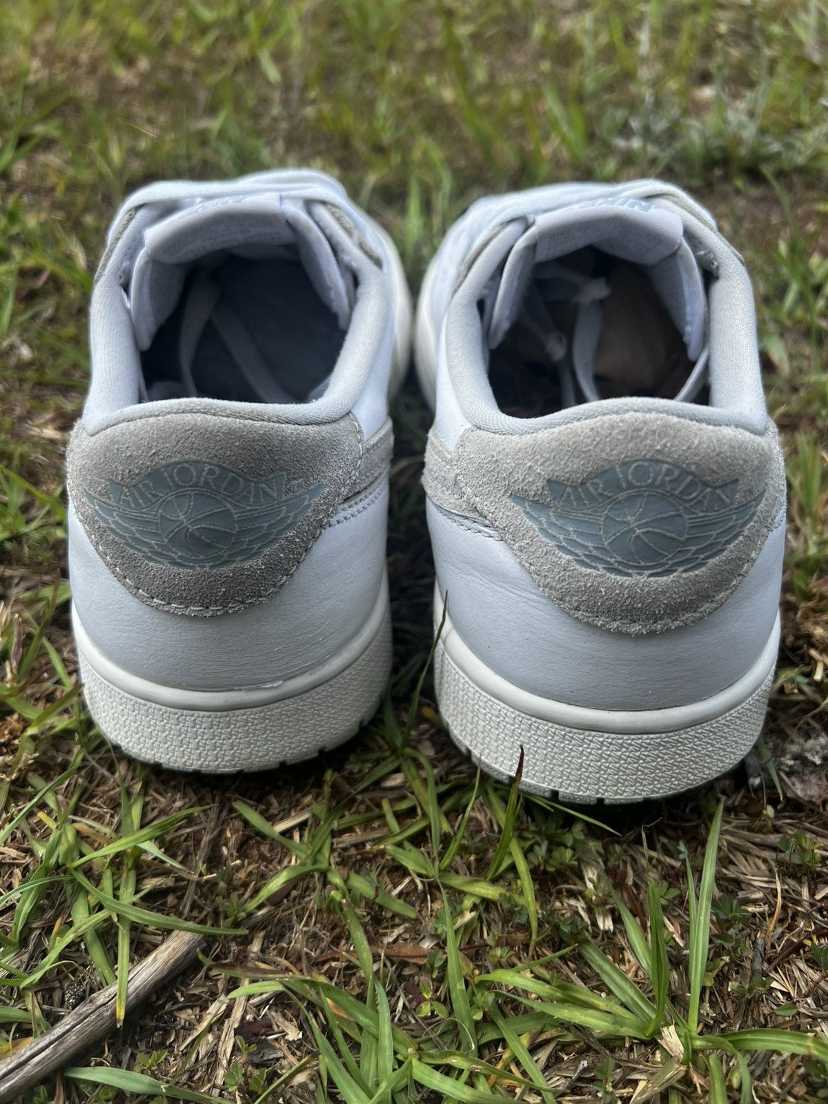 Jordan Brand CLEAN Air Jordan 1 Low size 9.5 Mens Neutral Grey Retro Size US 9.5 / EU 42-43 - 10 Thumbnail