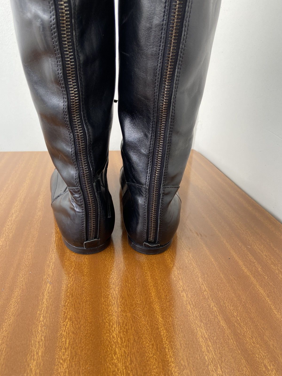 Miu Miu Miu Miu Size US 8.5 / IT 38.5 - 10 Thumbnail