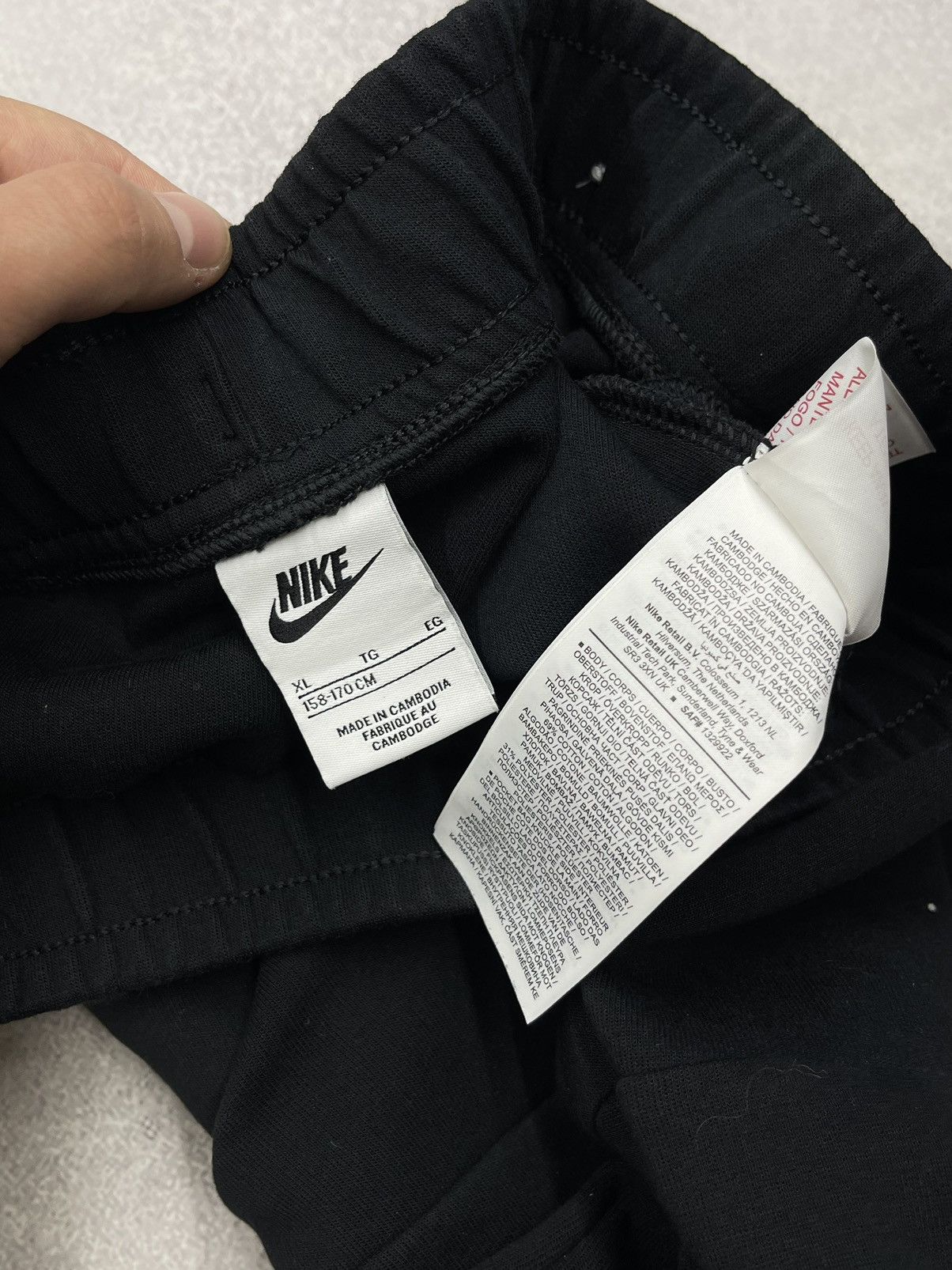 Nike Mens Nike Tech Fleece Black Sweatpants Drill Y2K ACG TN Size US 30 / EU 46 - 7 Thumbnail