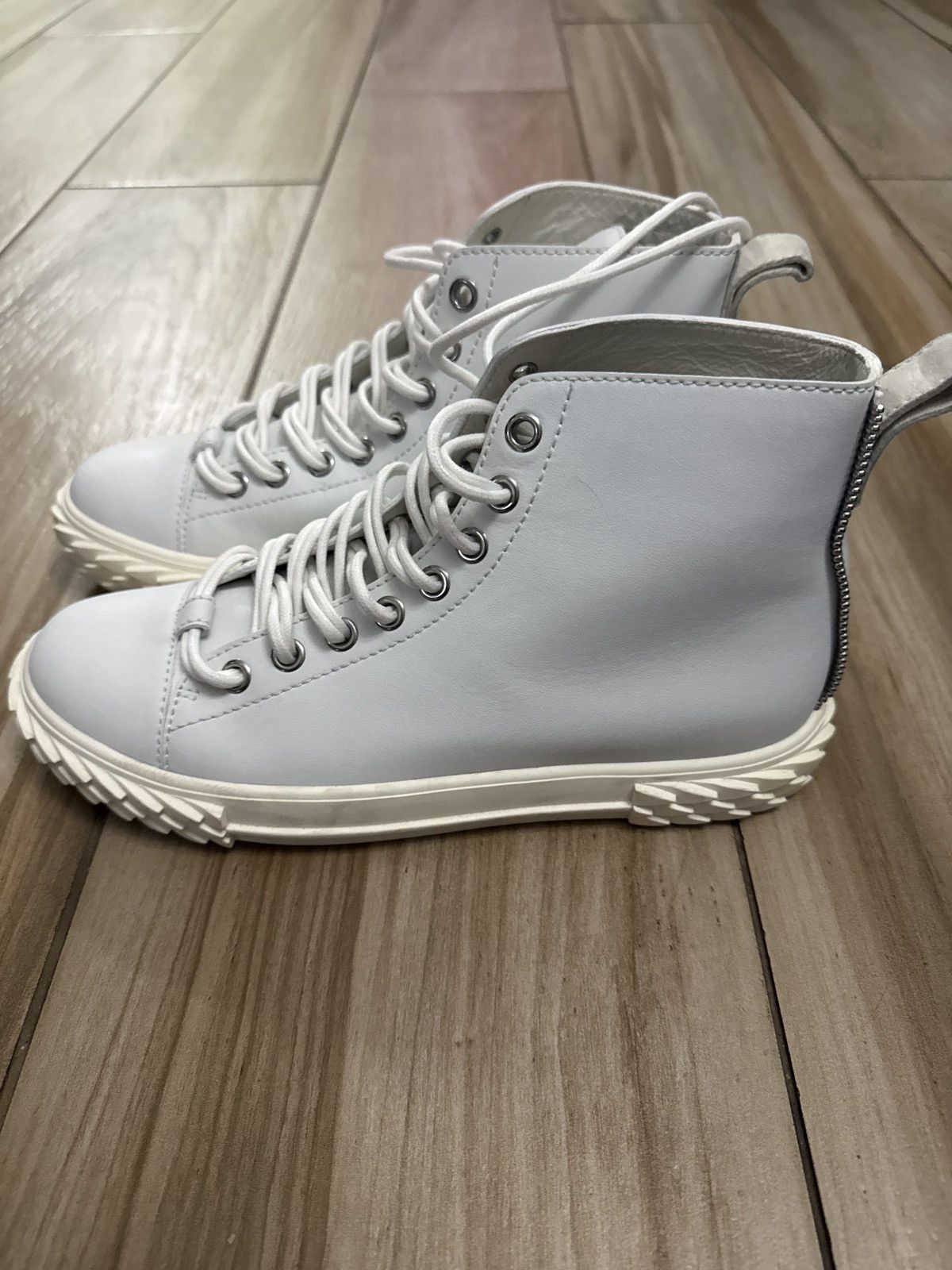 Giuseppe Zanotti Giuseppe Zanotti Size US 9 / EU 42 - 2 Thumbnail