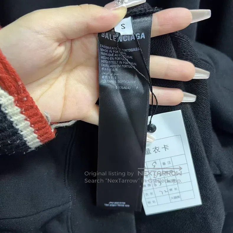 Balenciaga Balenciaga Black Logo Letter Printed Long Sleeve Hooded Sw Size US L / EU 52-54 / 3 - 3 Thumbnail
