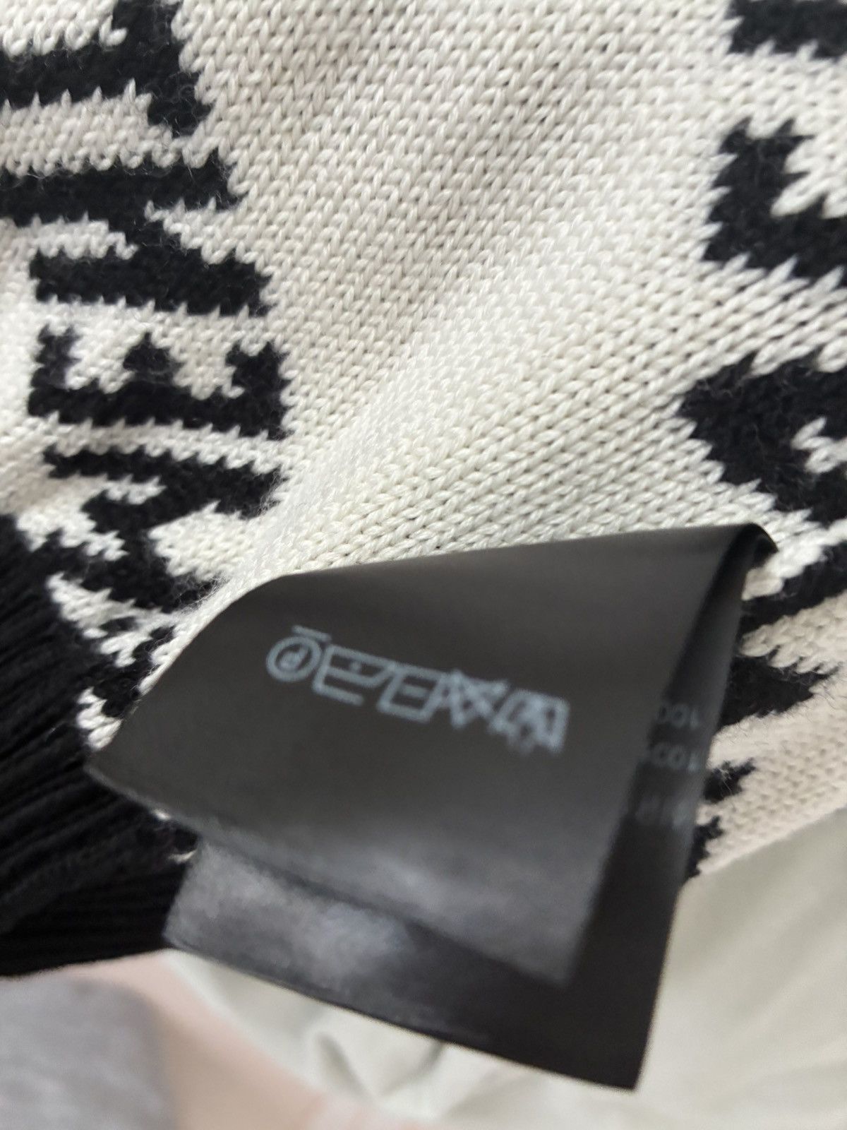 Vetements Vetements All over Sweater Size US L / EU 52-54 / 3 - 8 Thumbnail