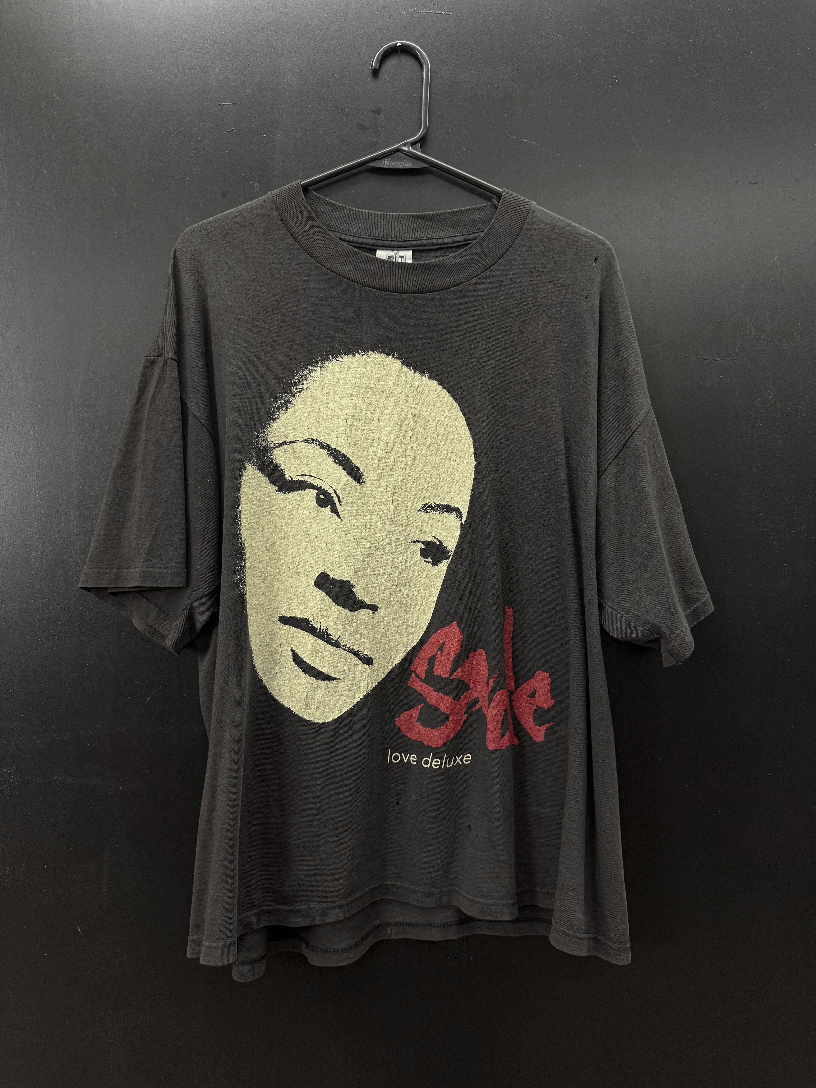 Band Tees × DELUXE × Vintage Sade „love deluxe“ World Tour 1993