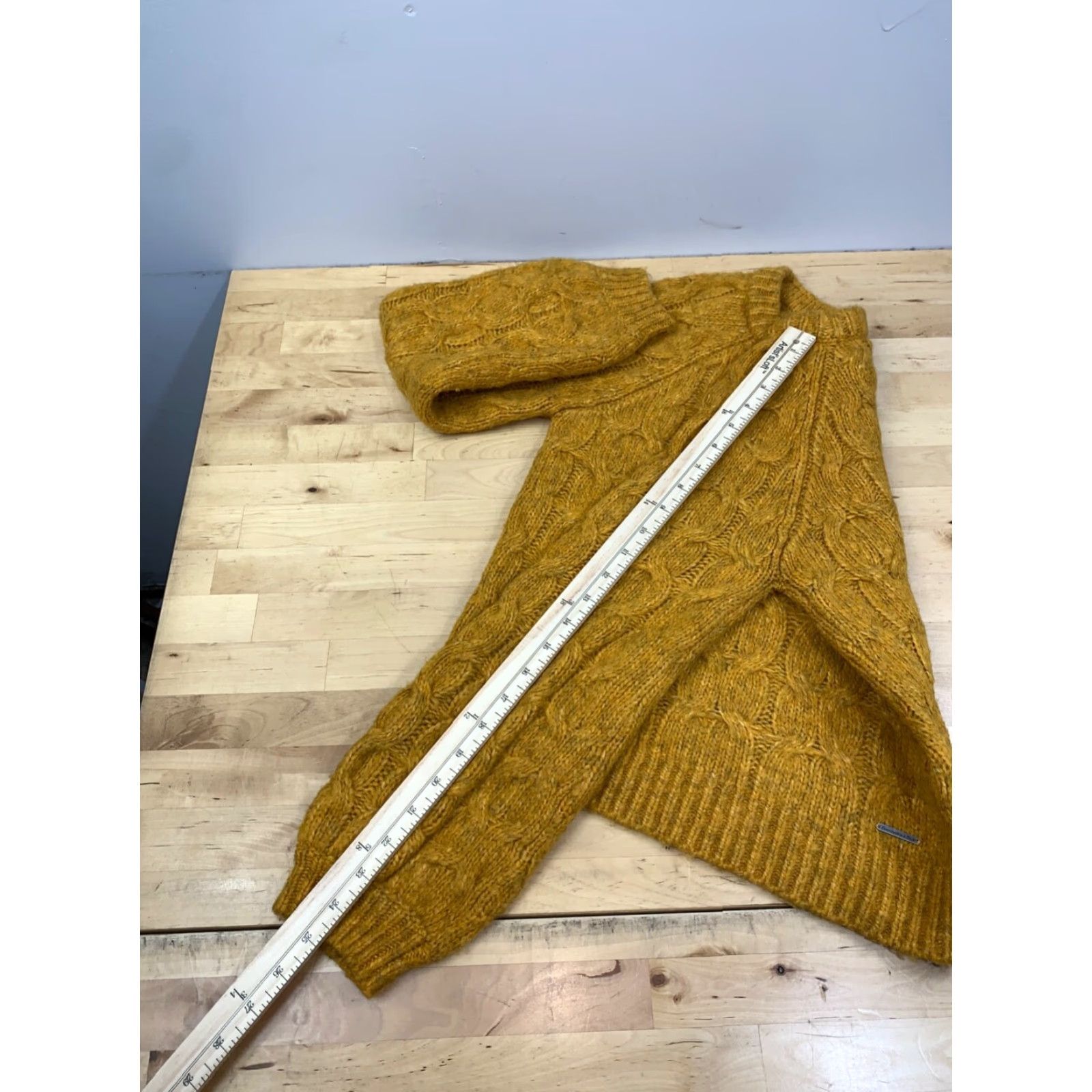 Abercrombie & Fitch Abercrombie & Fitch Knot Sweater Womens S Yellow Cable Crew Neck Pullover Long Sleeve Boxy 10945 Size S / US 4 / IT 40 - 7 Thumbnail