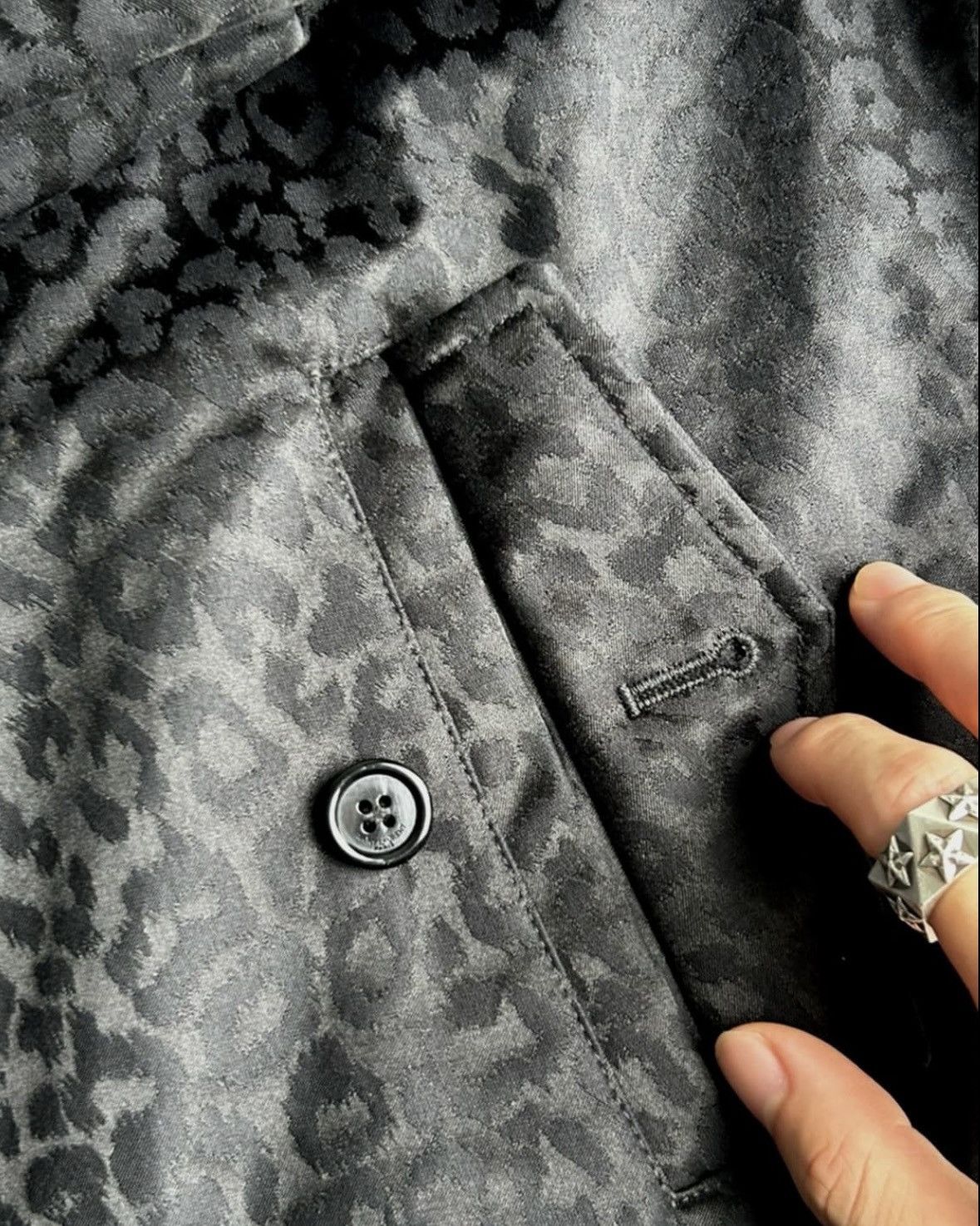 Saint Laurent Paris Saint Laurent Leopard Silk Jacket Size US S / EU 44-46 / 1 - 3 Thumbnail