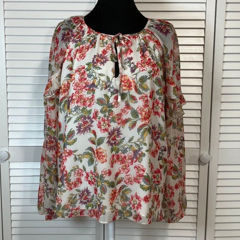Other Adrienne Vittadini Boho White Floral Ruffled Sleeve Blouse M Size M / US 6-8 / IT 42-44 - 1 Thumbnail