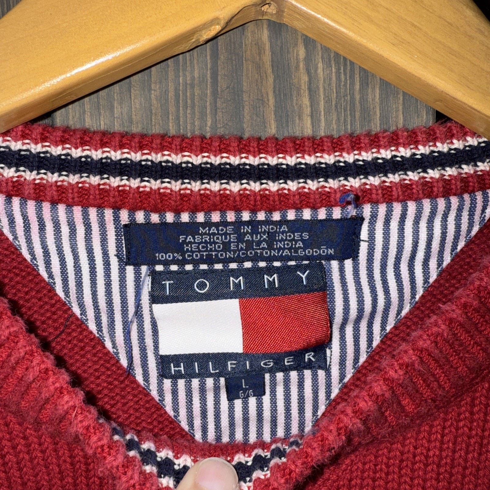 Tommy Hilfiger Vintage 90s Tommy Hilfiger Knit Crew Neck Sweater Mens L Red Size US L / EU 52-54 / 3 - 3 Thumbnail