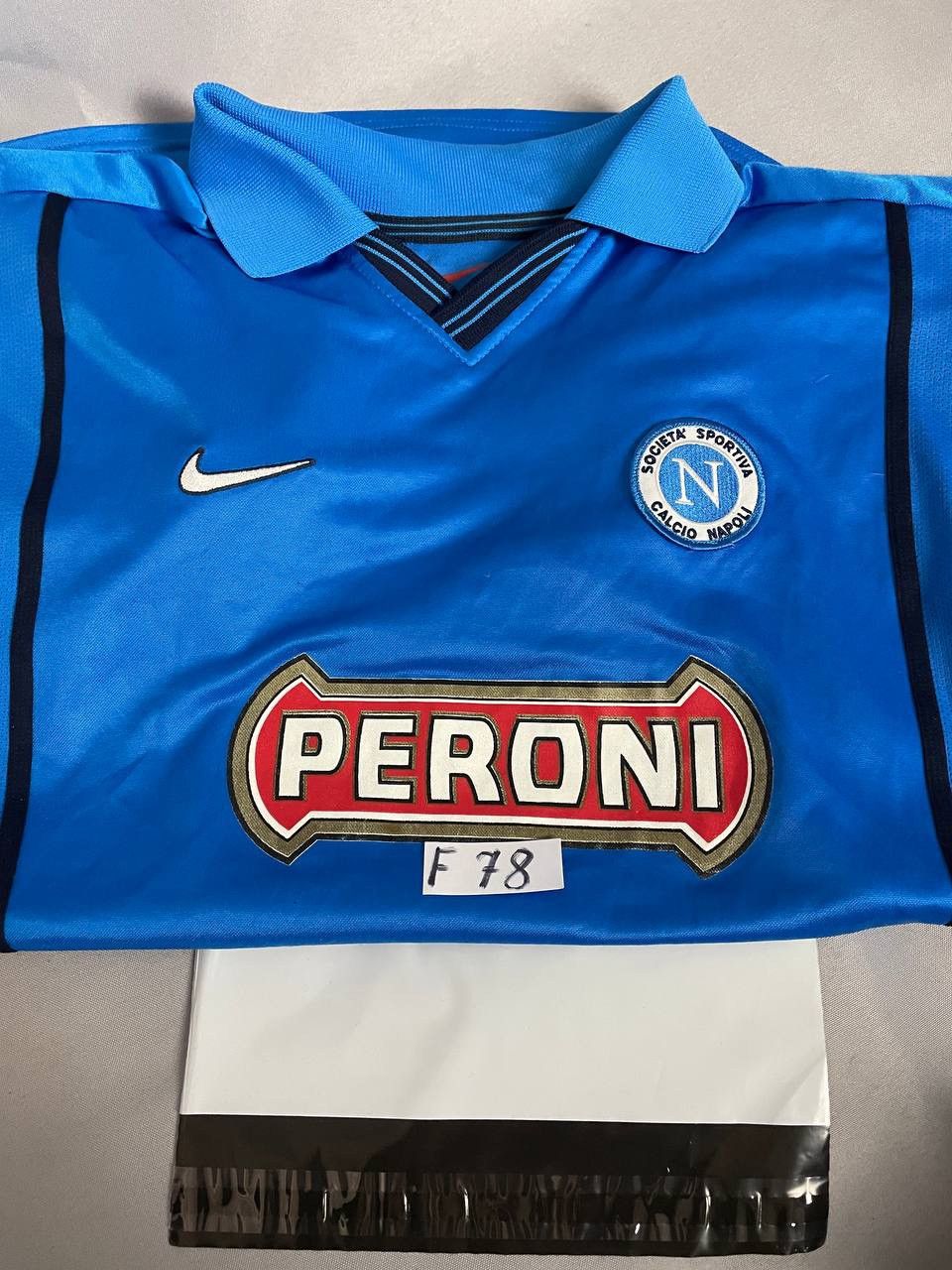 Nike Nike FC Napoli 18 Lucenti Vintage Soccer Jersey Tee T Shirt Size US L / EU 52-54 / 3 - 25 Thumbnail