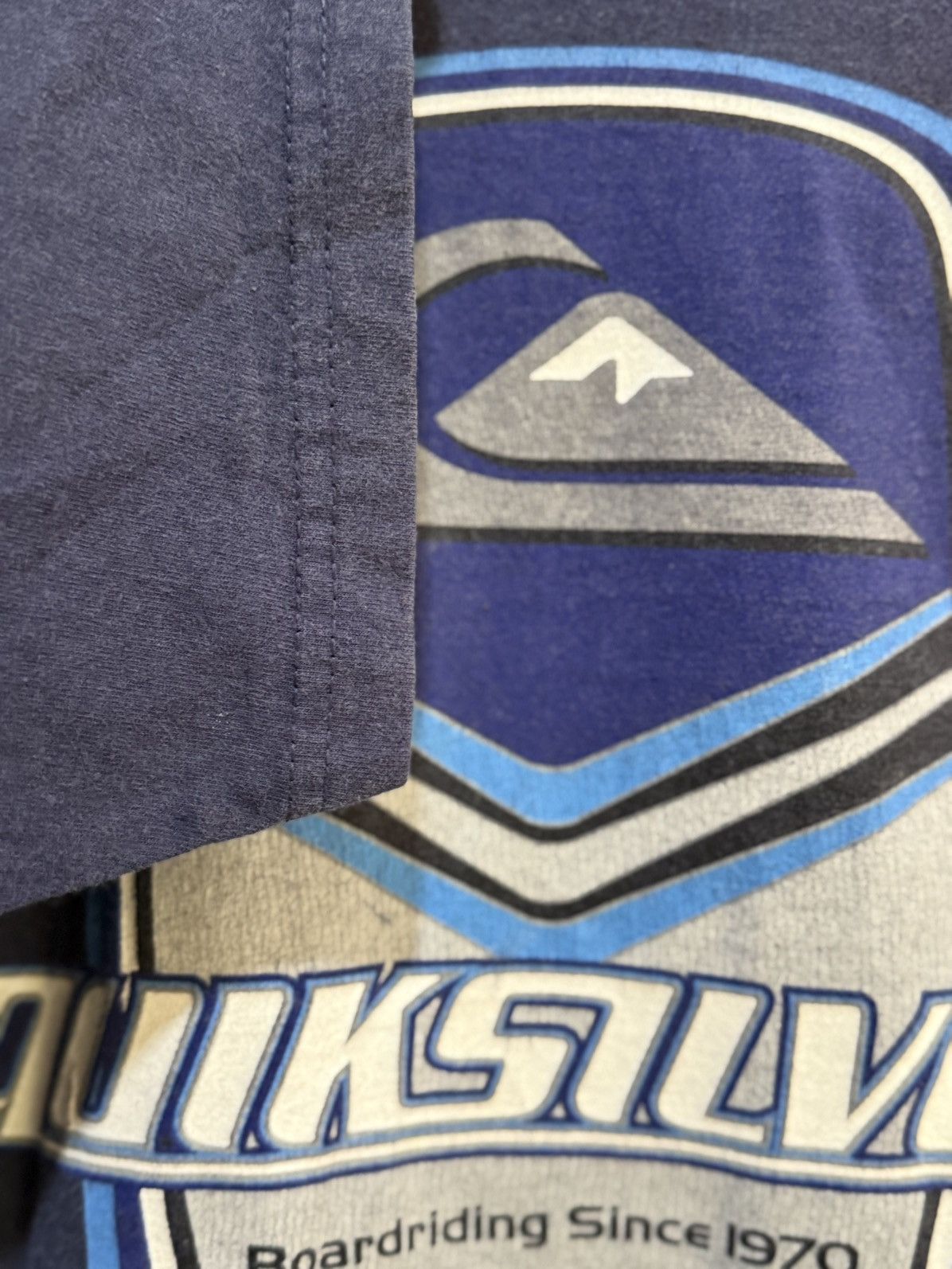 Quiksilver Vintage 90s Quiksilver Boardriding Surfing Faded Tee Size US XL / EU 56 / 4 - 7 Thumbnail