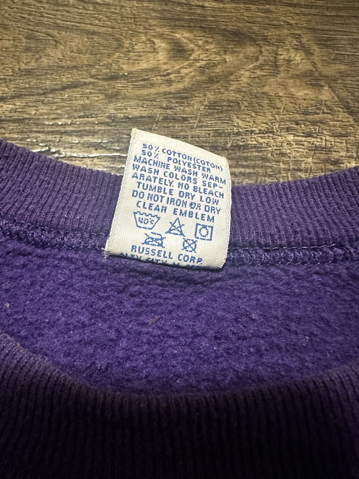 Russell Athletic 90s Russell Athletic UoW Huskies Crewneck Size US XL / EU 56 / 4 - 5 Thumbnail