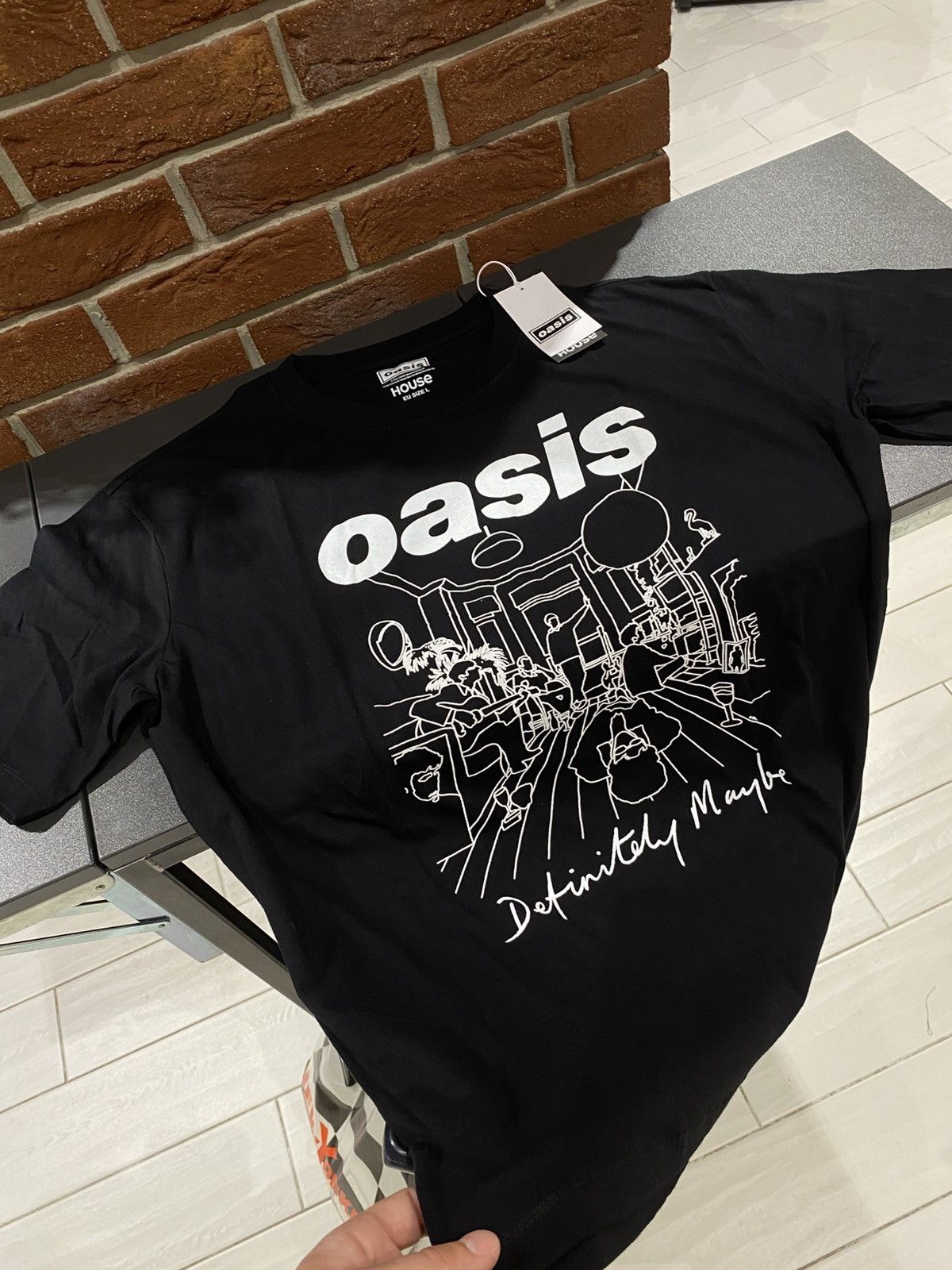 Band Tees Oasis exclusive 2025 t-shirt NEW! Collection Size US L / EU 52-54 / 3 - 3 Thumbnail