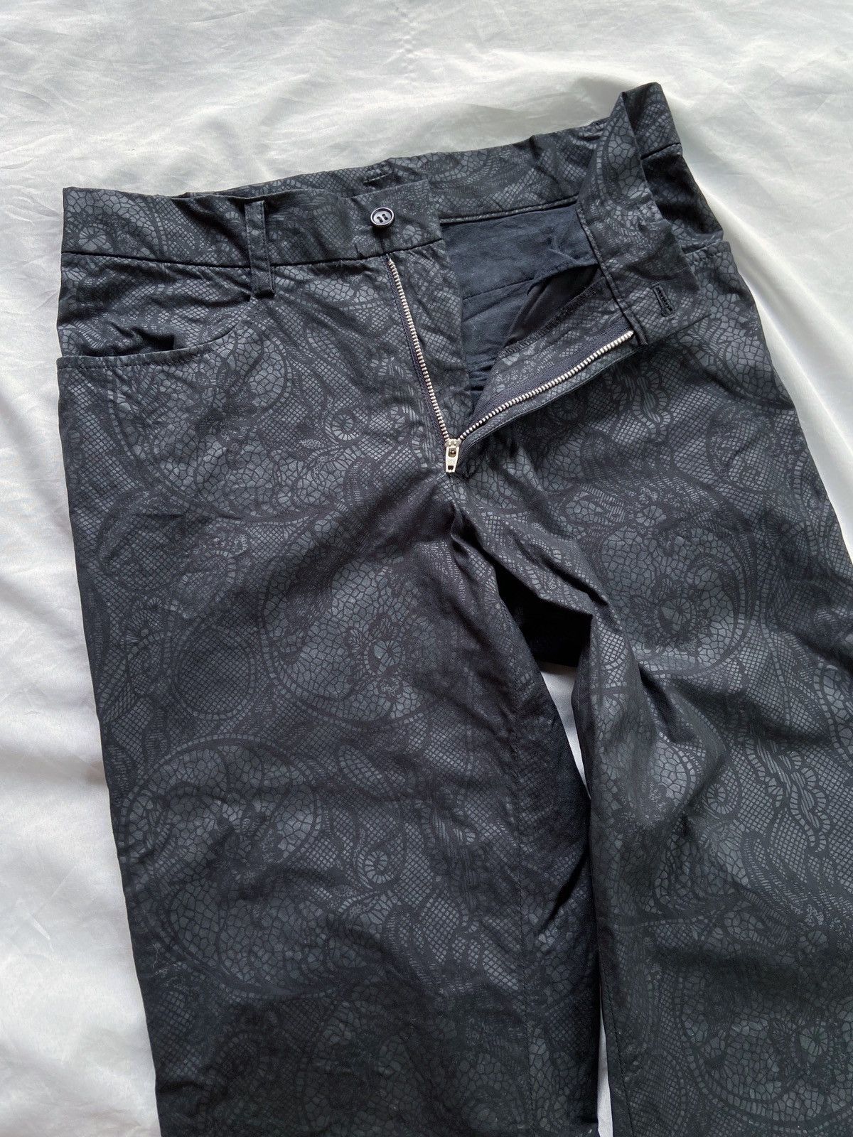 5351 POUR LES HOMMES 5351 POUR LES HOMMES BANDANA CASUAL PANTS Size US 29 - 4 Thumbnail