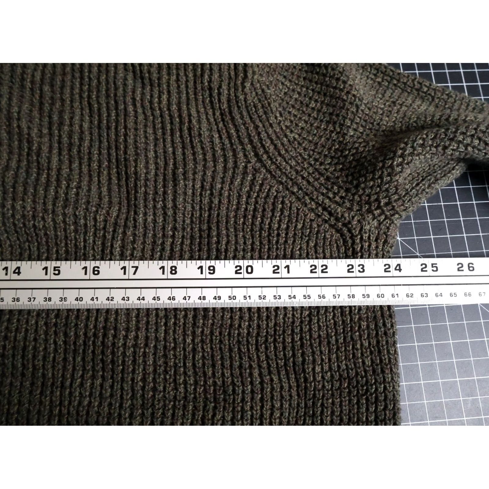 Croft & Barrow VINTAGE Croft & Barrow Henley Sweater Shirt XL Men Dark Green Heavyweight Knit Crew Neck Long Sleeve Wool-free Solid Pattern Retro Casual Size US XL / EU 56 / 4 - 5 Thumbnail