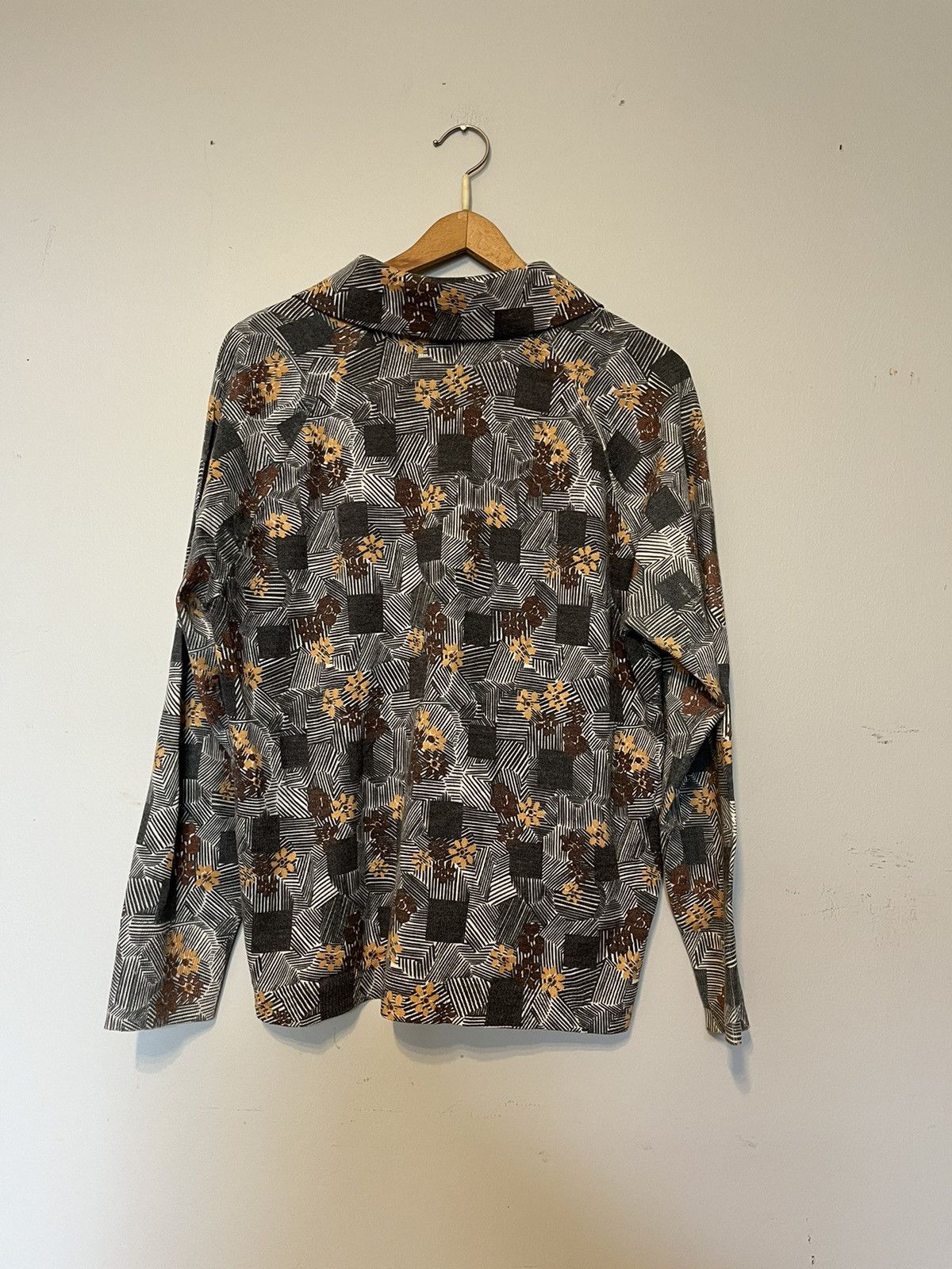 Japanese Brand Unknown Designer button top Size M / US 6-8 / IT 42-44 - 6 Thumbnail