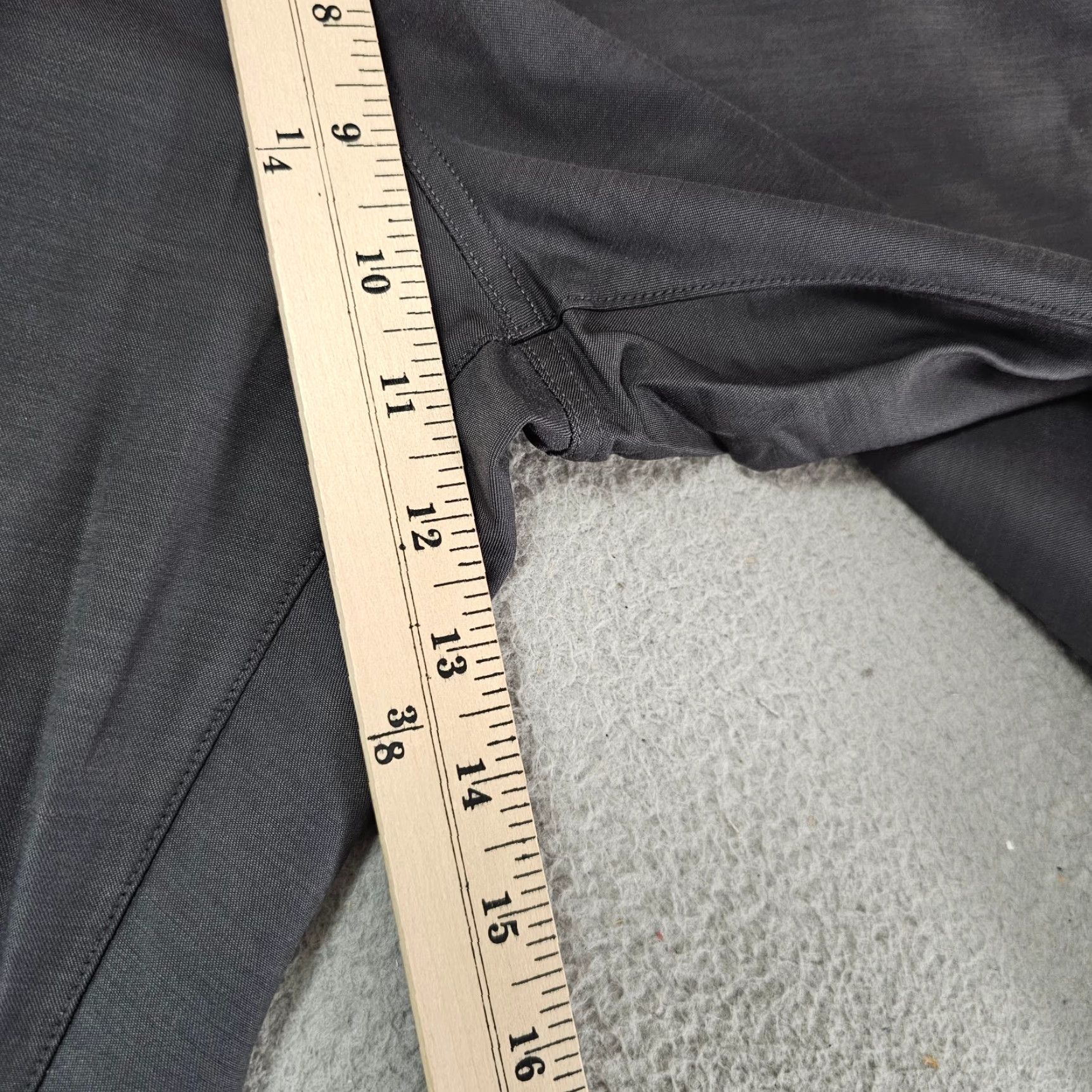 Lululemon Lululemon Pants Mens 32x30 Charcoal Gray Slimming Stretch Chino Casual Athleisure Size US 30 / EU 46 - 3 Thumbnail