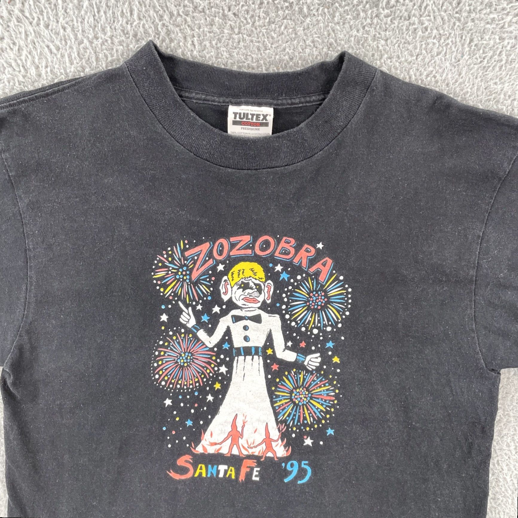 Tultex VINTAGE Tultex Mens Large Black Shirt 1995 Zozobra Santa Fe NM Kiwanis Will Shushter Shirt Mens L Black 90s USA Art Size US L / EU 52-54 / 3 - 6 Thumbnail