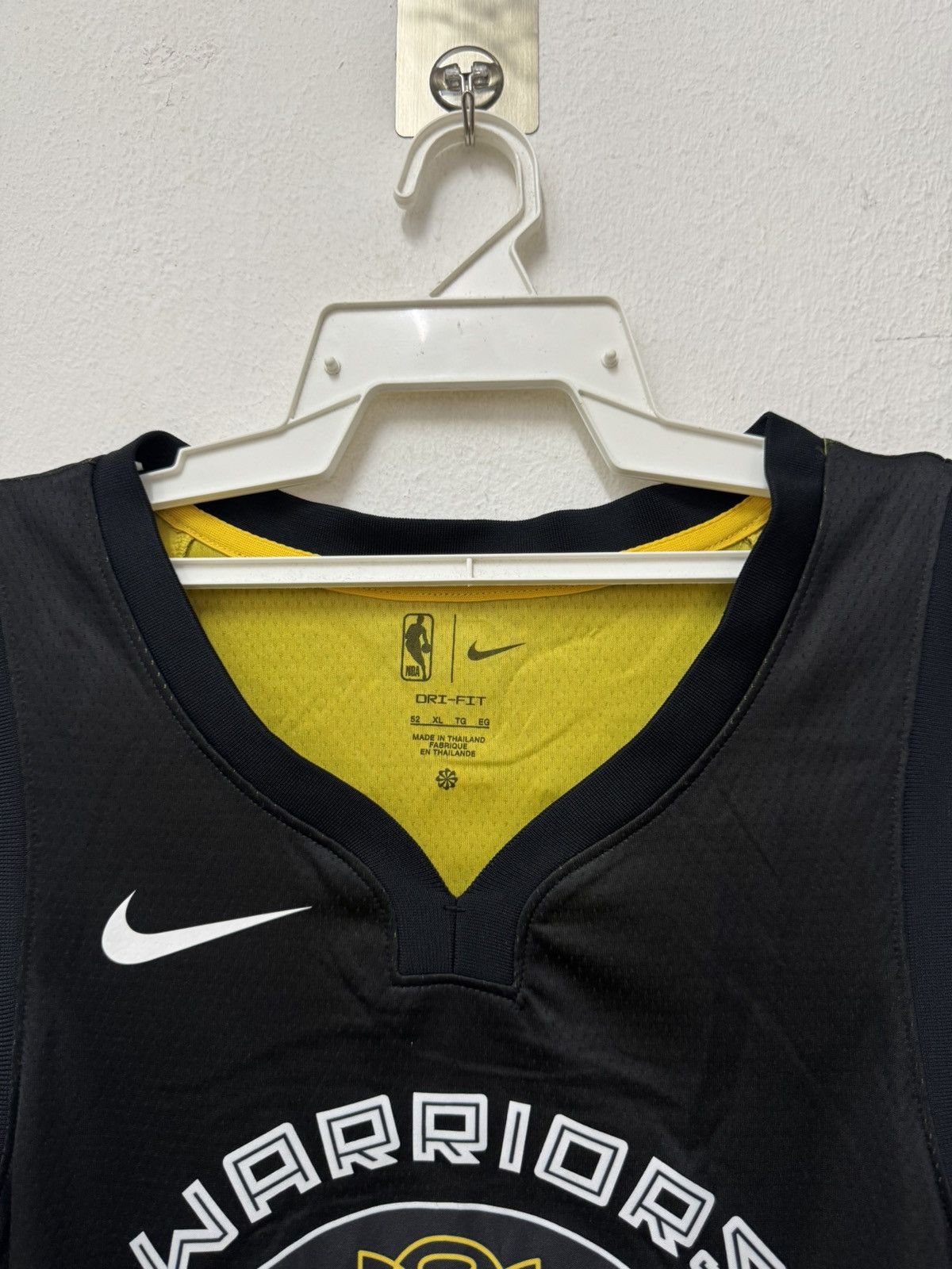 Nike Stephen Curry Warrior 30 NBA City Edition Jersey Nike XL Size US XL / EU 56 / 4 - 3 Thumbnail