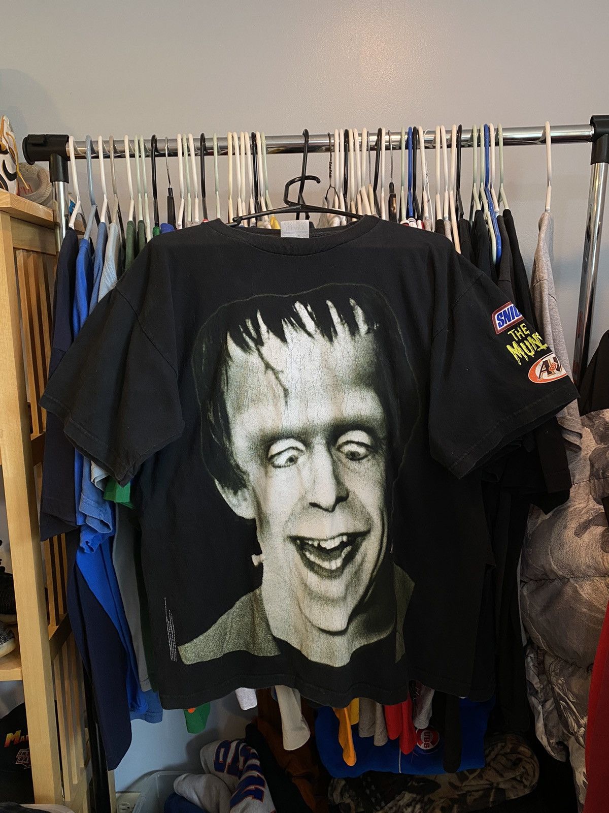 Gildan Vintage 1998 Frankenstein Shirt Snickers A&W Halloween Size US L / EU 52-54 / 3 - 1 Thumbnail
