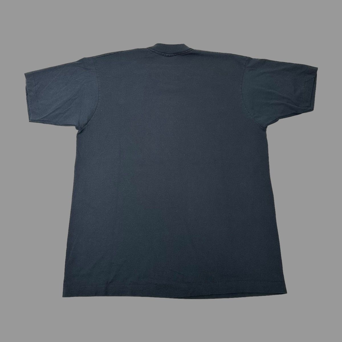 Vintage Vintage movie theatre T-shirt Size US XL / EU 56 / 4 - 4 Thumbnail