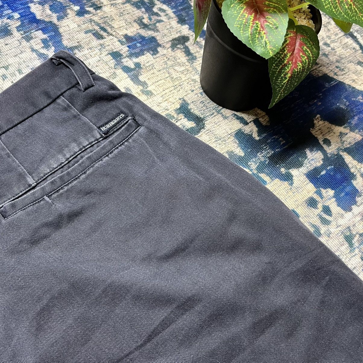 Burberry × Designer × Vintage ⚡️Vintage Burberrys Baggy Casual Pants Distressed 90s Size US 32 / EU 48 - 16 Thumbnail