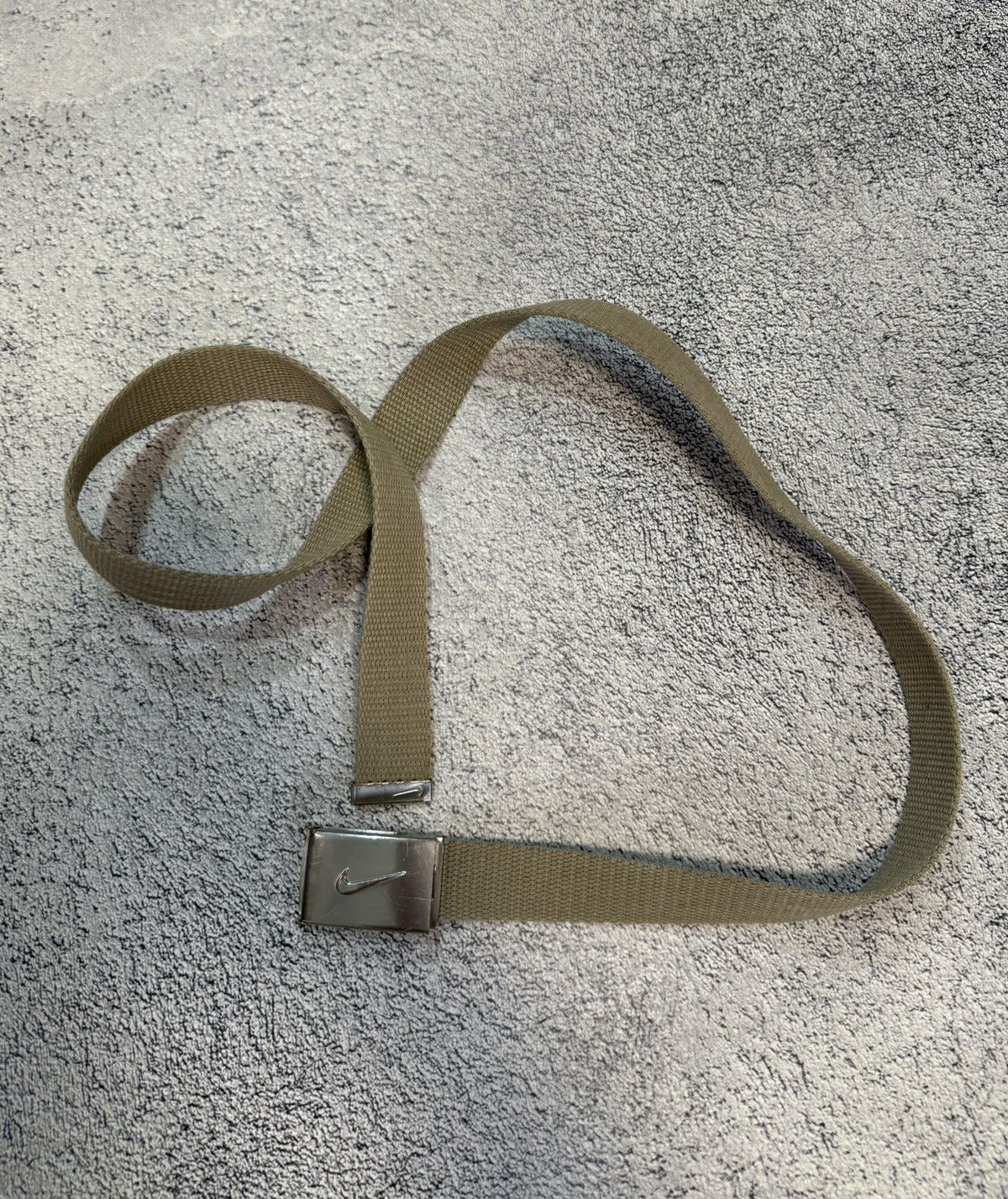 Nike Vintage Nike Canvas Belt Beige Strap Silver Buckle 116cm Size ONE SIZE - 6 Thumbnail