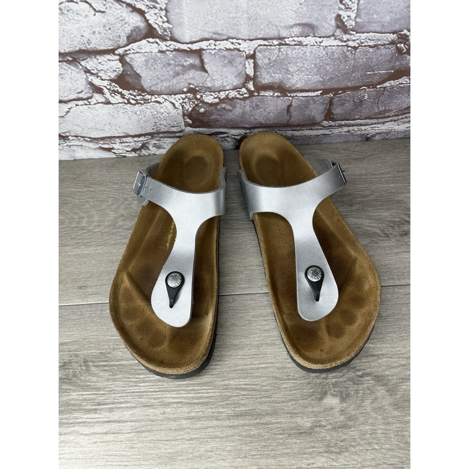 Birkenstock Birkenstock Gizeh Silver Birko Flor Leather Thong Sandals Wo Size US 8 / IT 38 - 11 Thumbnail