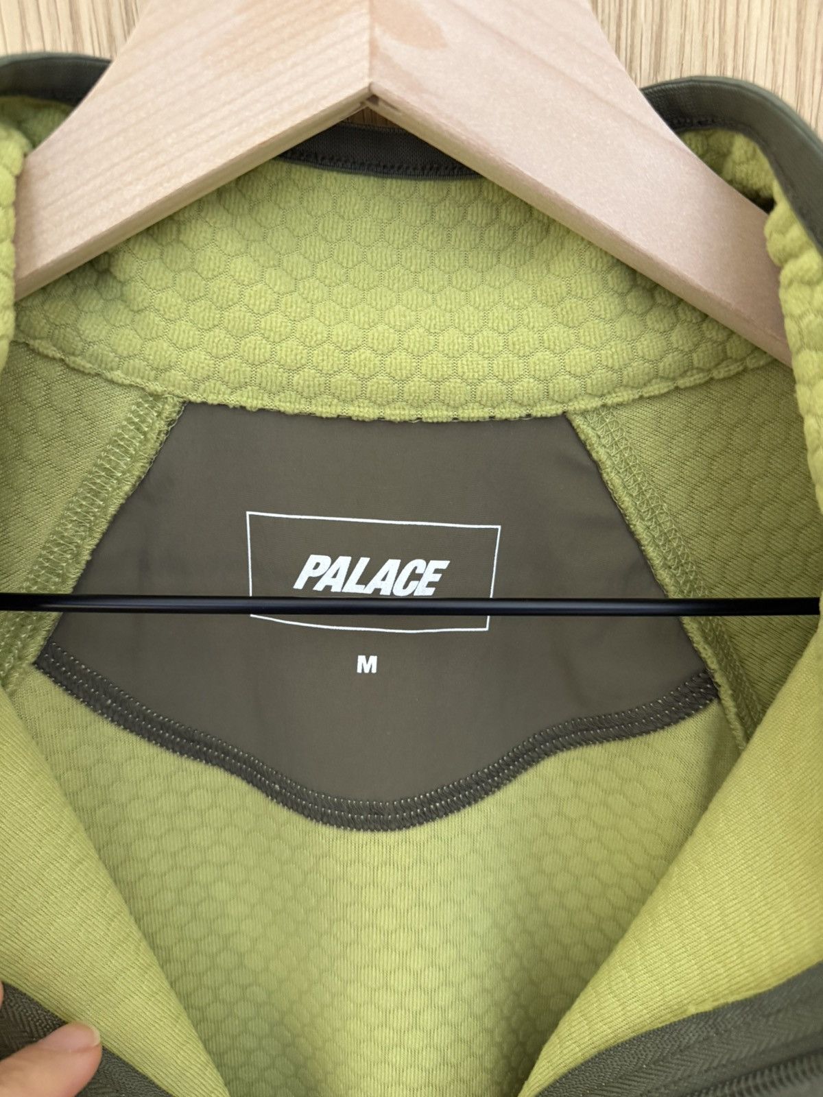 Palace Palace Run It 1/2 Zip Thermal Track Jacket - Green - Size M Size US M / EU 48-50 / 2 - 2 Thumbnail