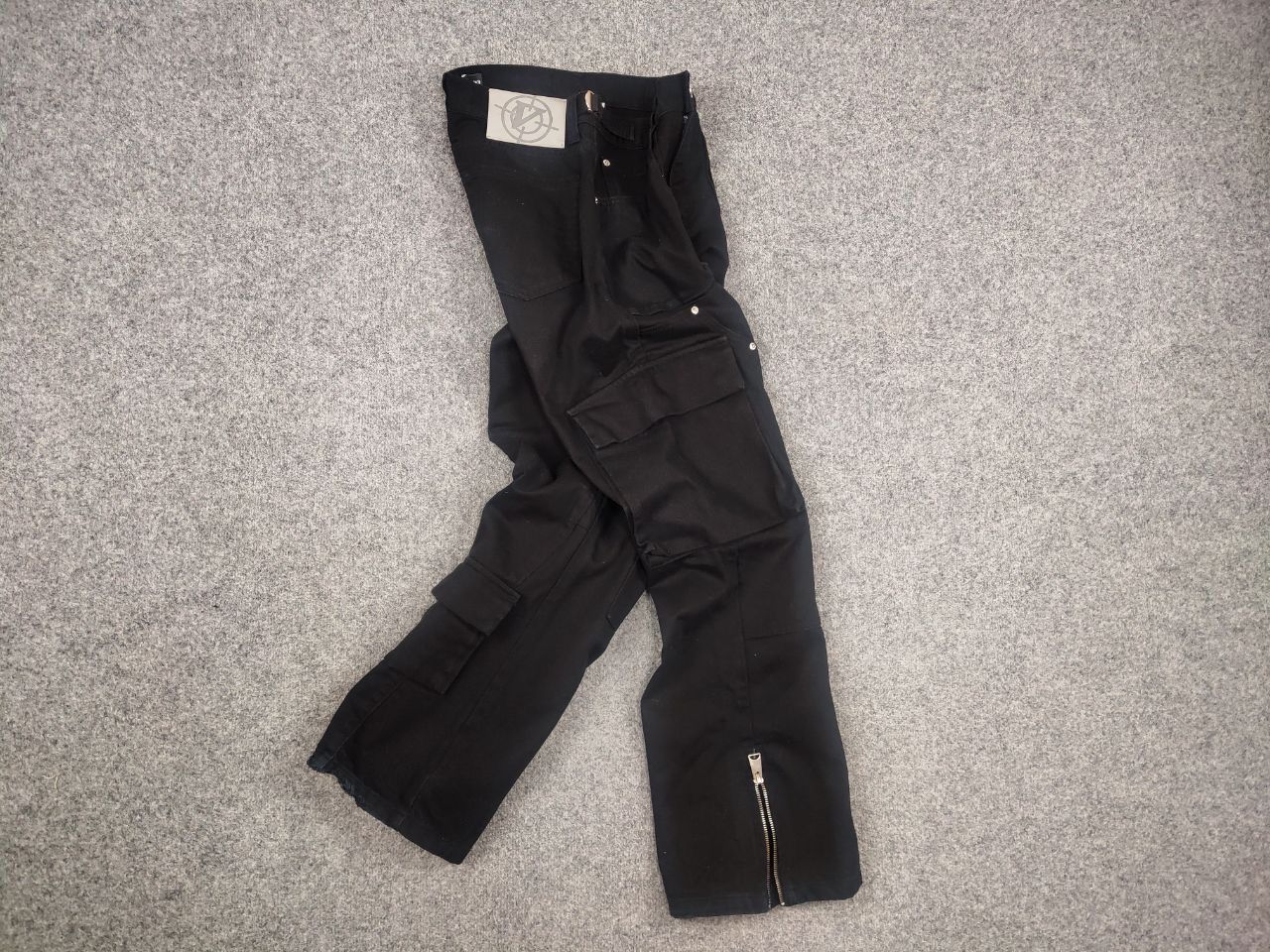 Other Vicinity Design Multipocket Zip logo cargo Back Baggy Pants Size US 30 / EU 46 - 12 Thumbnail