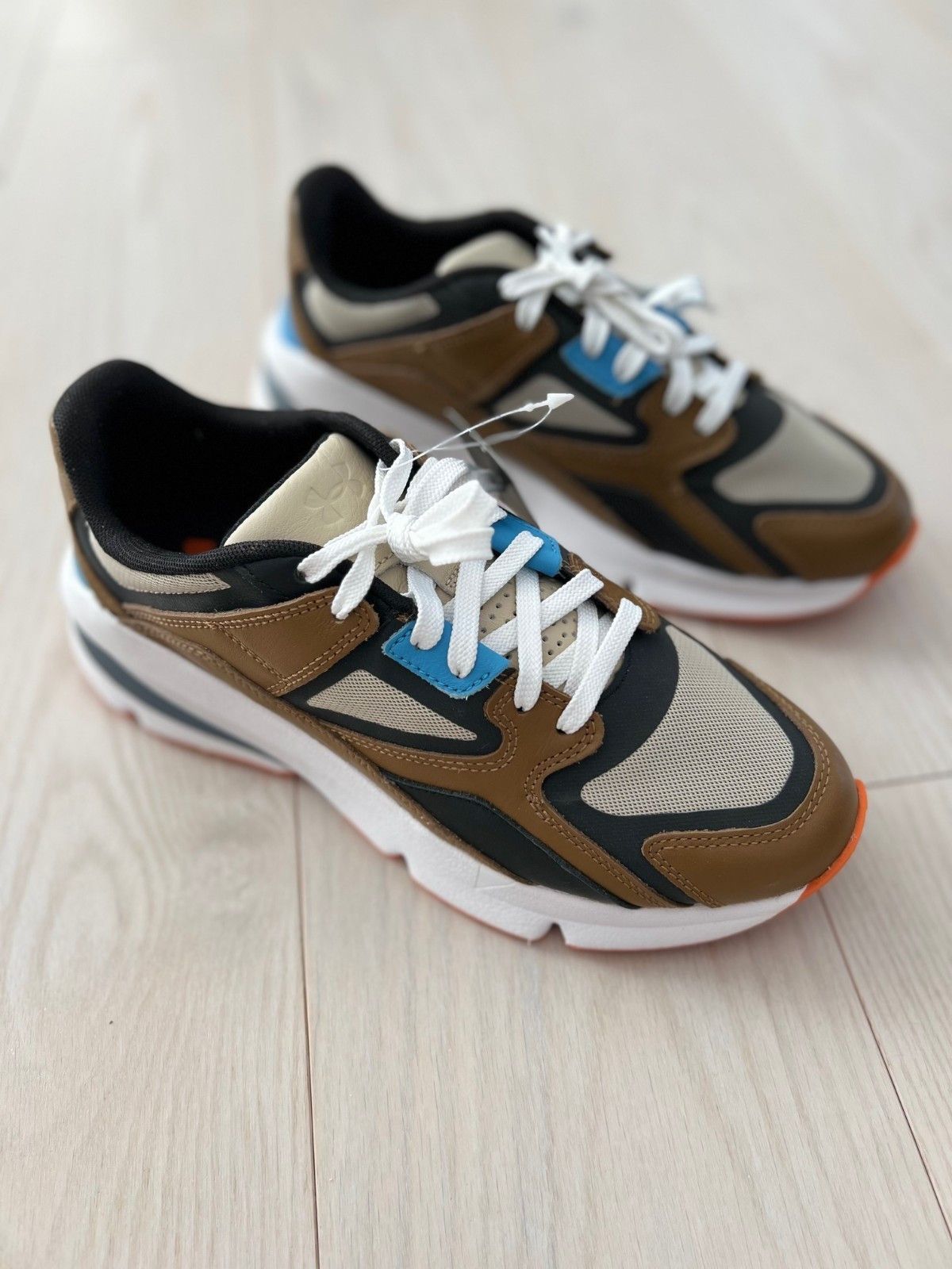 Under Armour Under Armour 3027719 Forge 96 Leather Reissue Trainers 7.5 Size US 7.5 / EU 40-41 - 2 Thumbnail