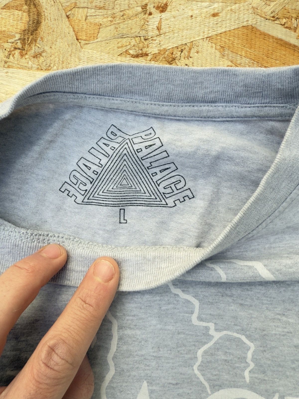 Palace Palace longsleeve Size US L / EU 52-54 / 3 - 2 Thumbnail