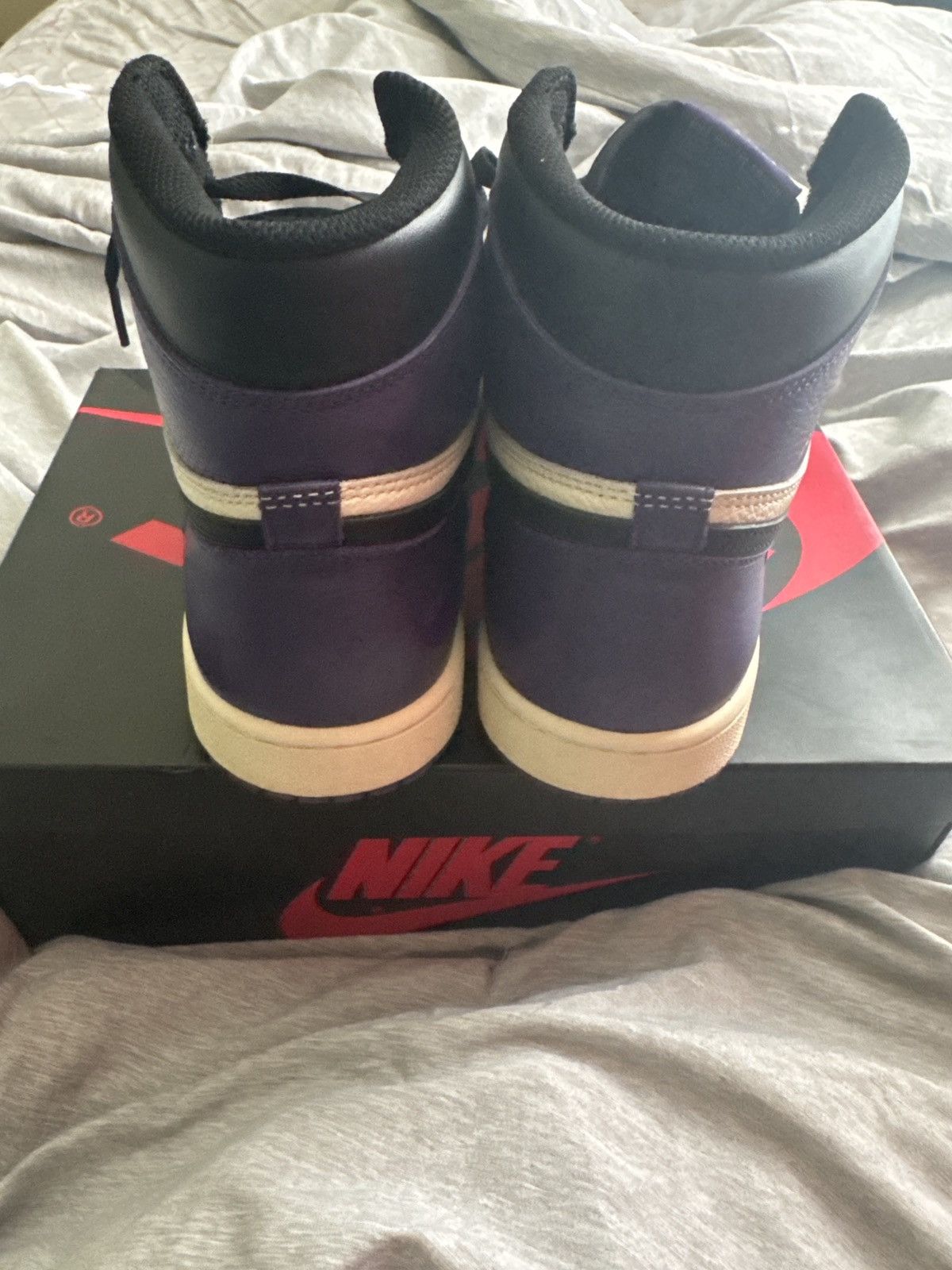 Jordan Brand × Nike Jordan 1 retro high Size US 13 / EU 46 - 4 Thumbnail