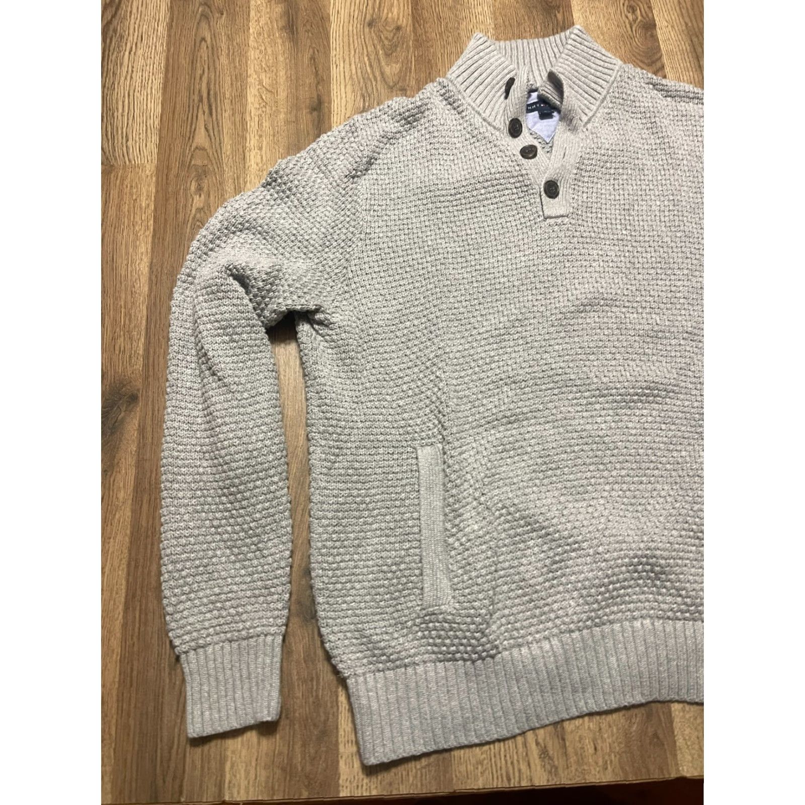 Tommy Hilfiger Tommy Hilfiger Sweater Men's XL Gray 1/4 Button Knit Pullover Cardigan Not Cardigan? Size US XL / EU 56 / 4 - 3 Thumbnail