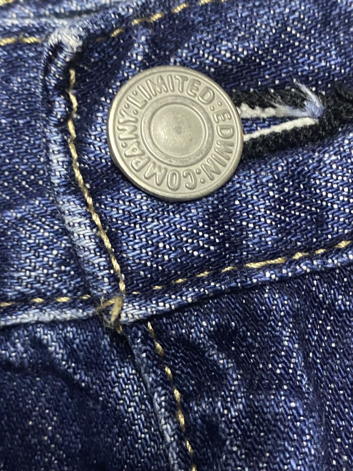 Japanese Brand Vintage Edwin Blue Wash Patches Distressed Super Baggy Jeans Size US 31 - 11 Thumbnail