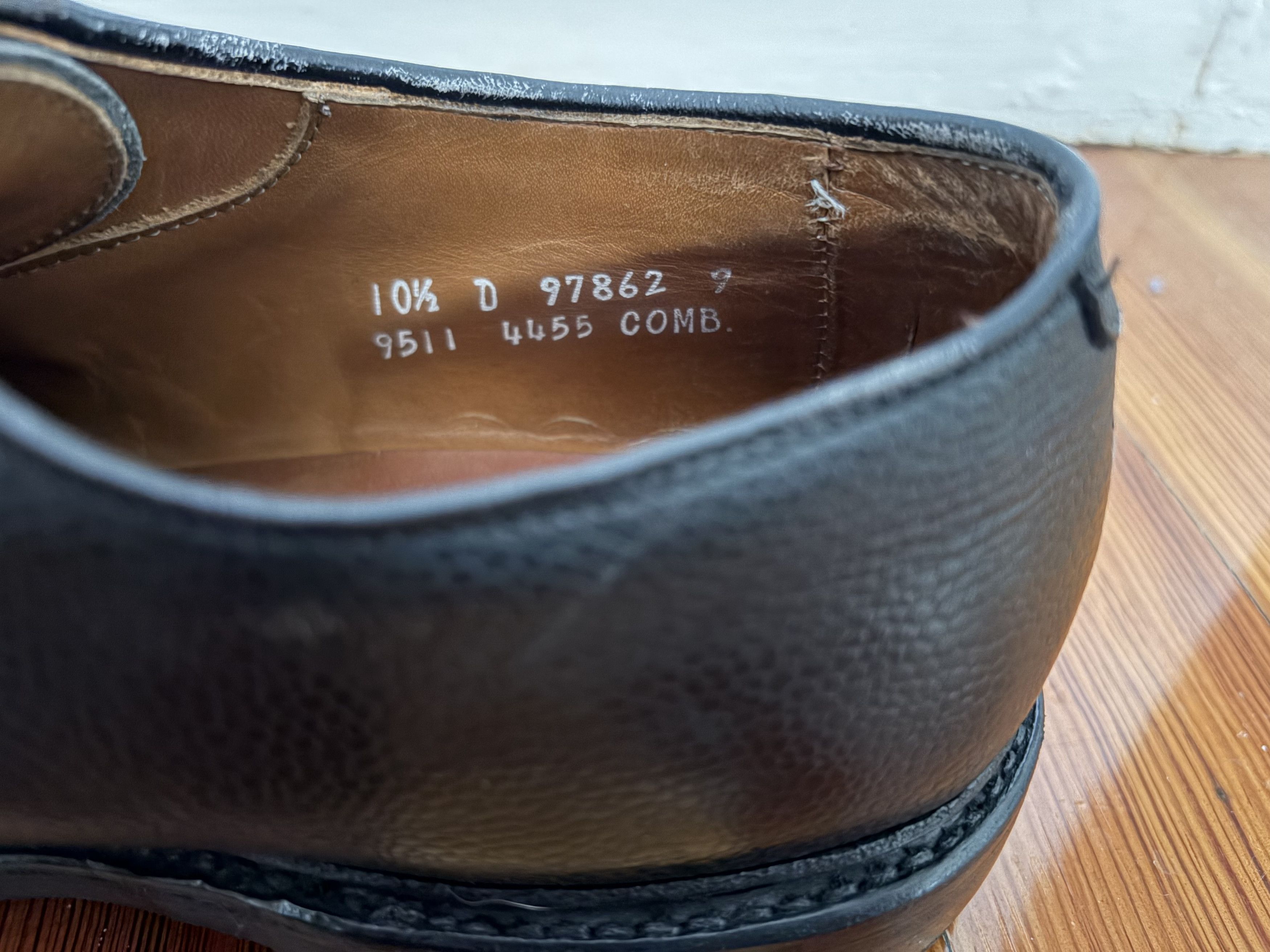 Allen Edmonds Leeds blucher in grained leather Size US 10.5 / EU 43-44 - 7 Thumbnail