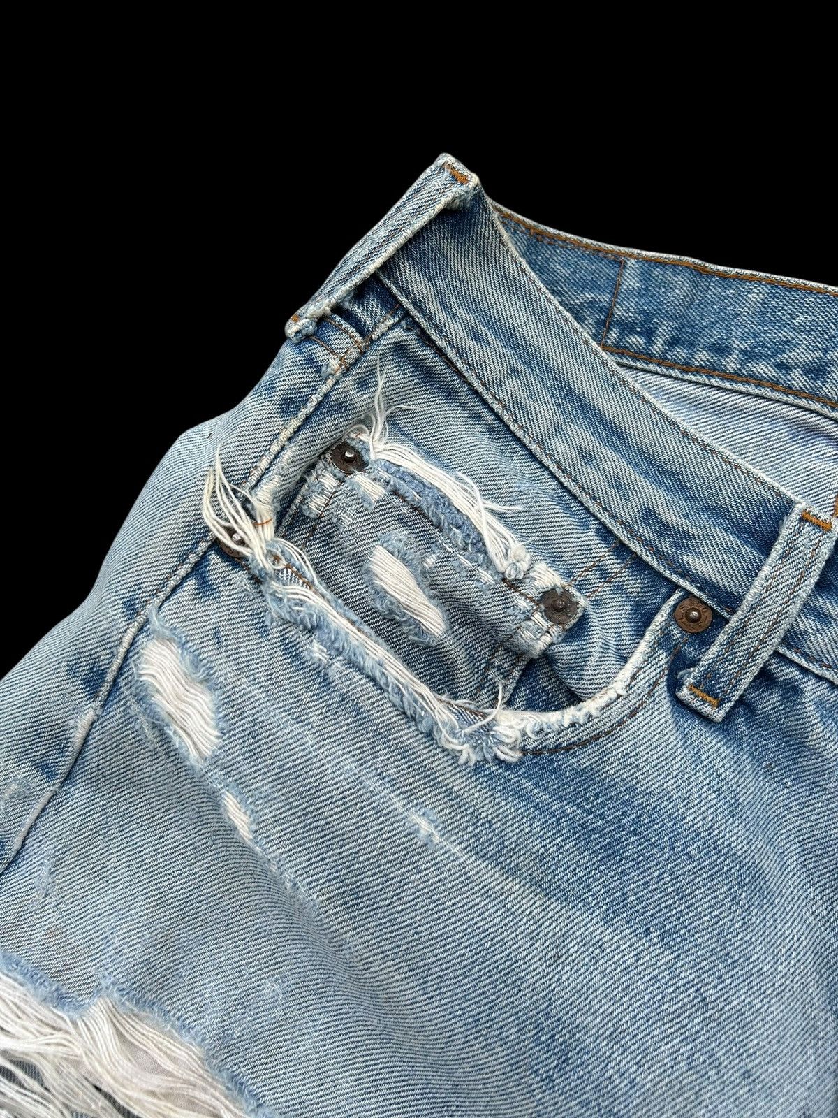Levi's Vintage Clothing 80's THRASHED Levis 524 Selvedge Grunge Punk Denim Jeans Size US 28 / EU 44 - 12 Thumbnail