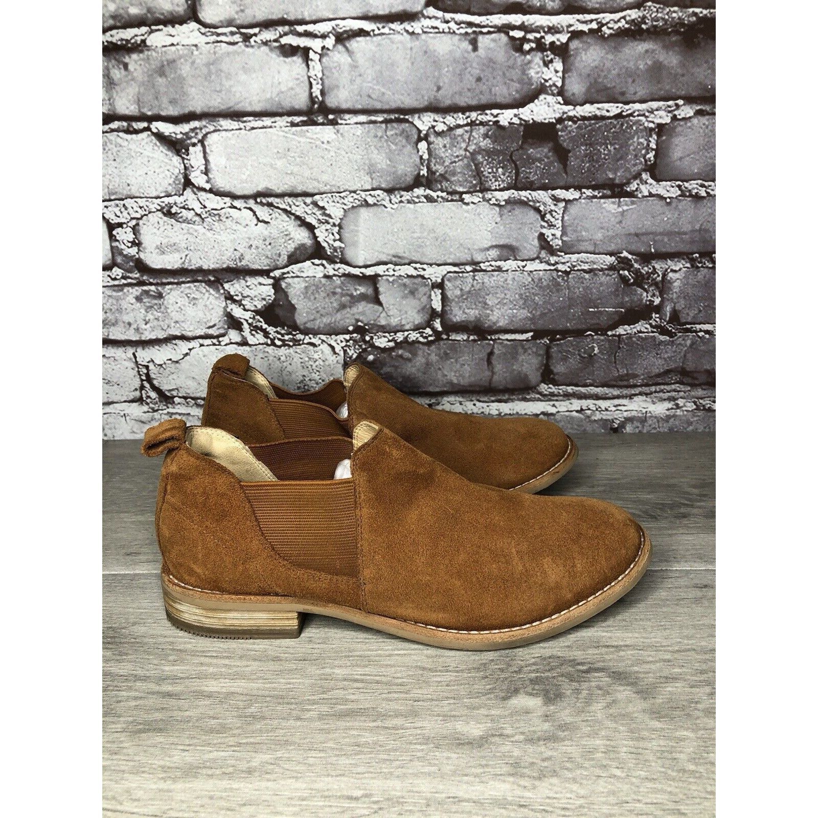 Clarks Clarks Camel Tan Suede Leather Block Heel Low Cut Booties Wo Size US 7 / IT 37 - 13 Thumbnail