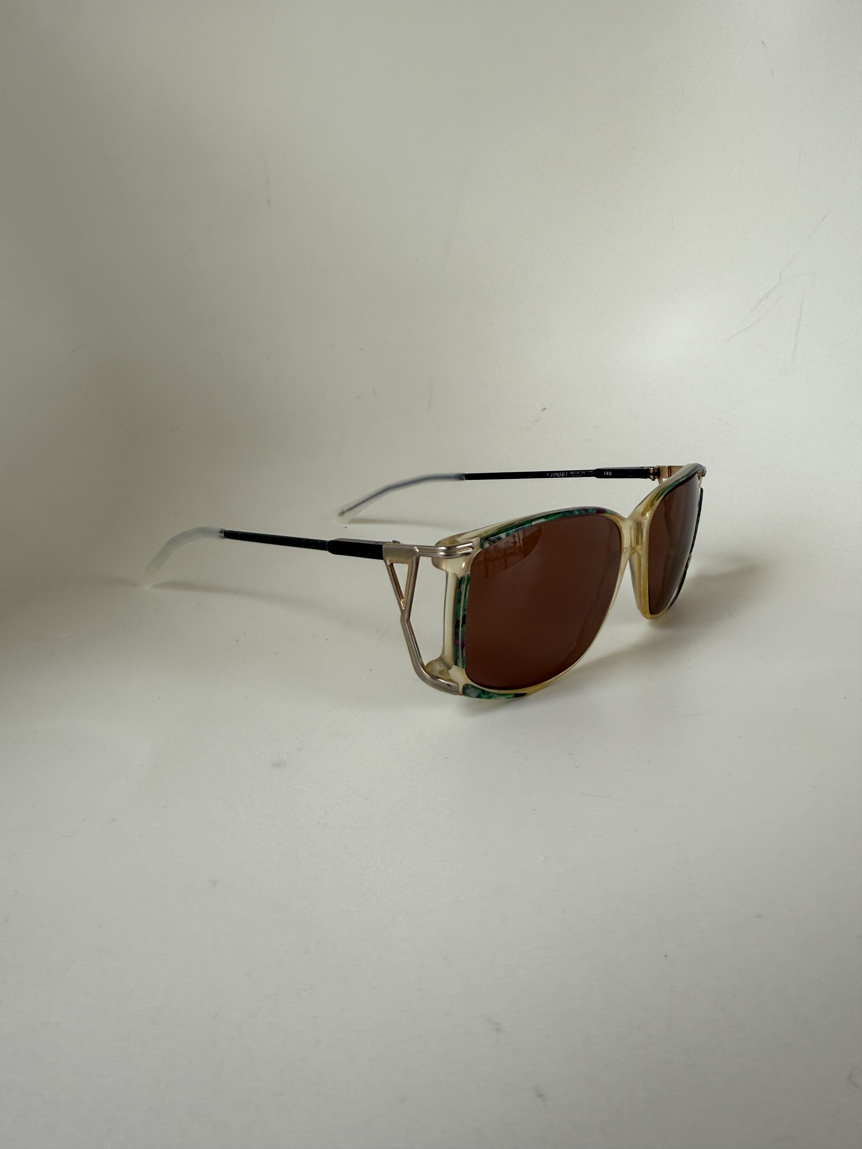 Vintage Vintage gold sunglasses 70s france Size ONE SIZE - 3 Thumbnail